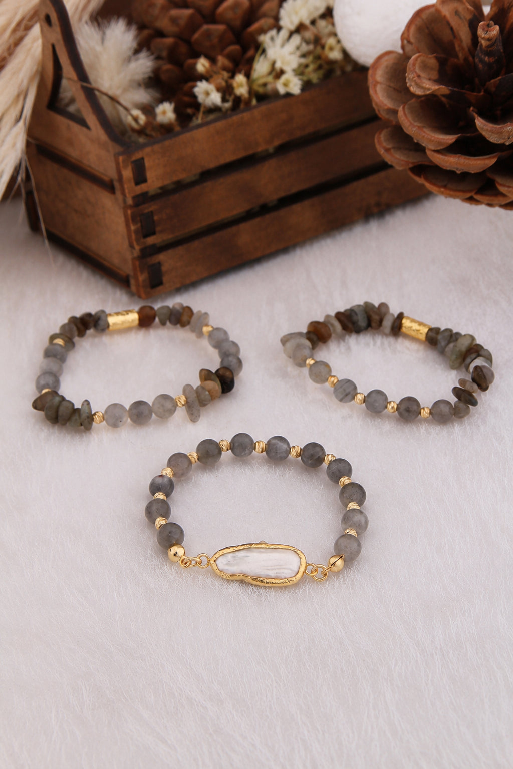 Labradorite & Pearl Bracelet