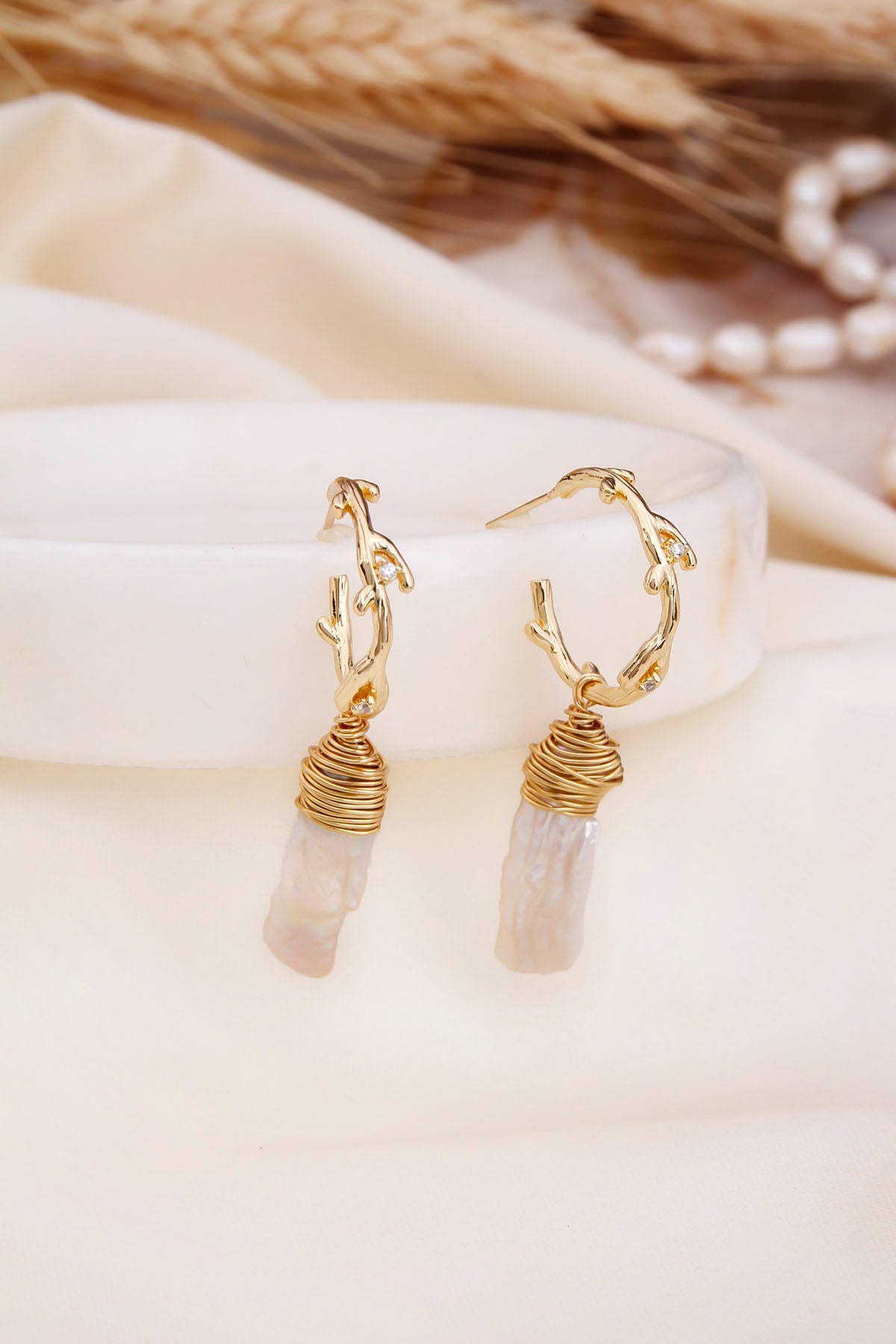 Pearl Earring