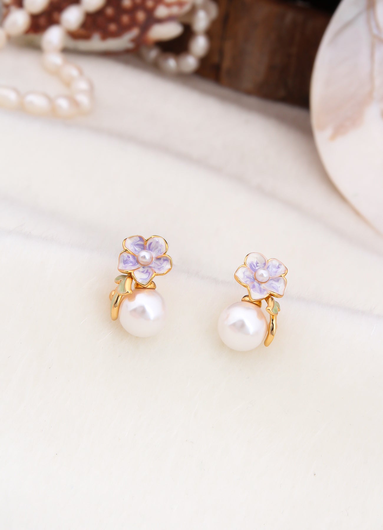 Pearl Earring