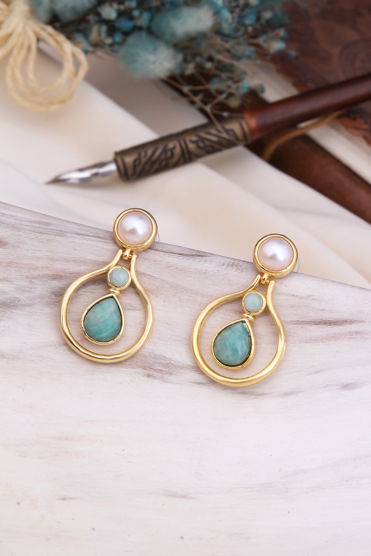 Aquamarine & Pearl Earring