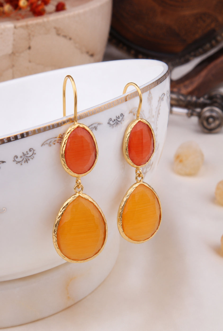 Cat Eyes Earring