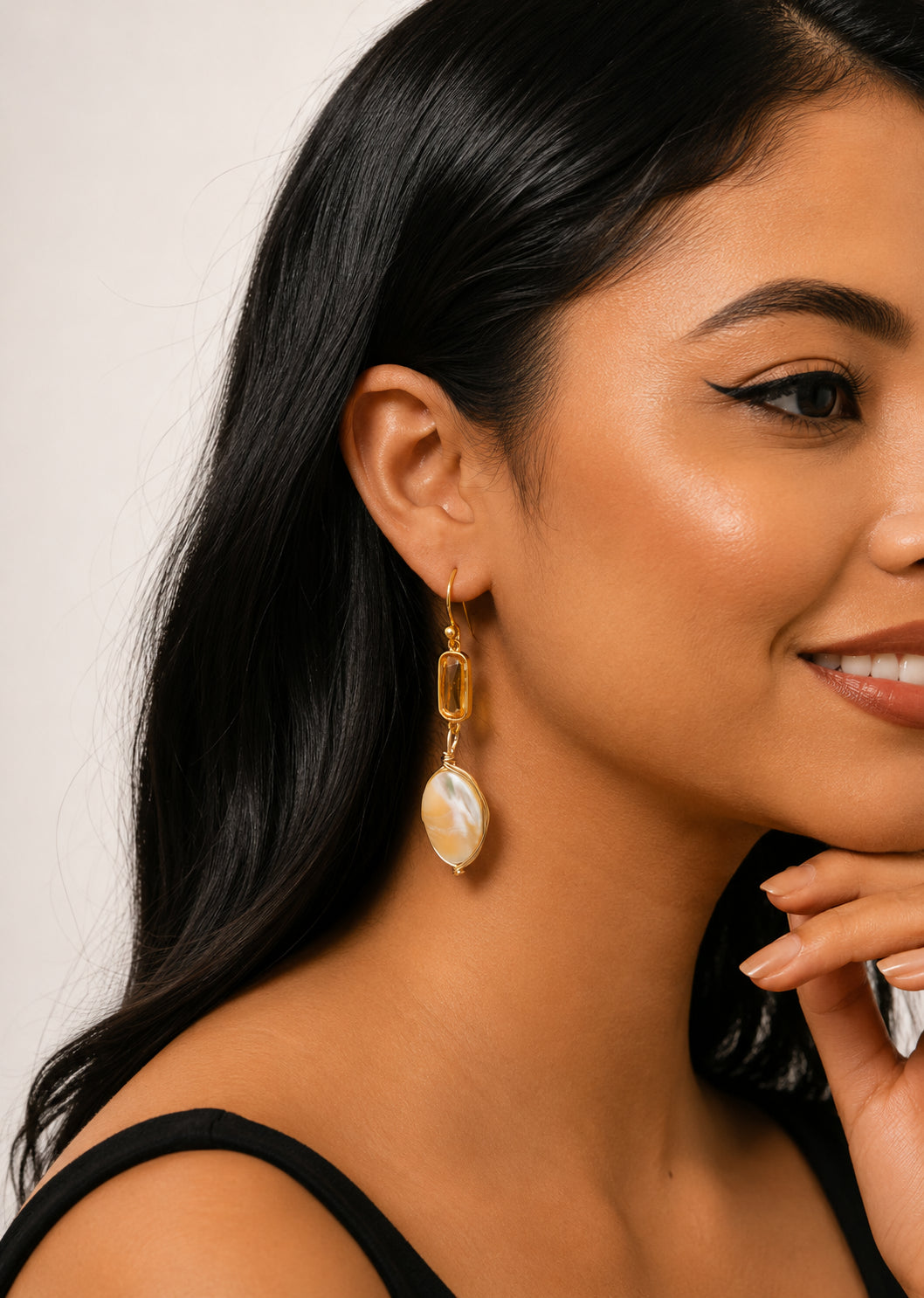 Nacre & Zultanite Earring