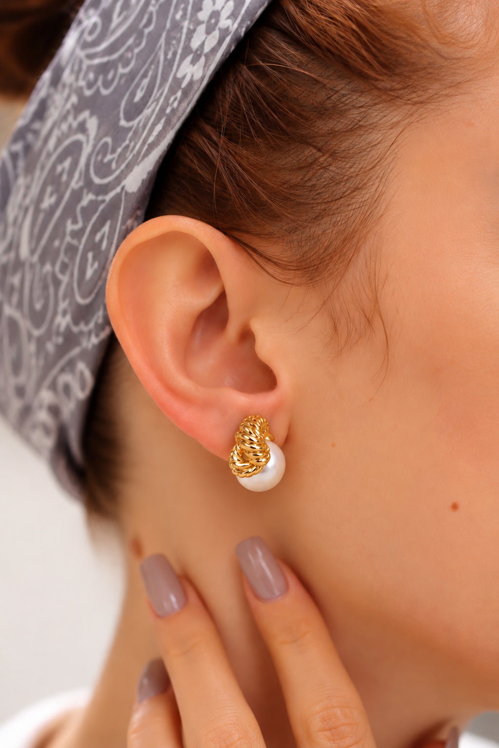 Pearl Earring