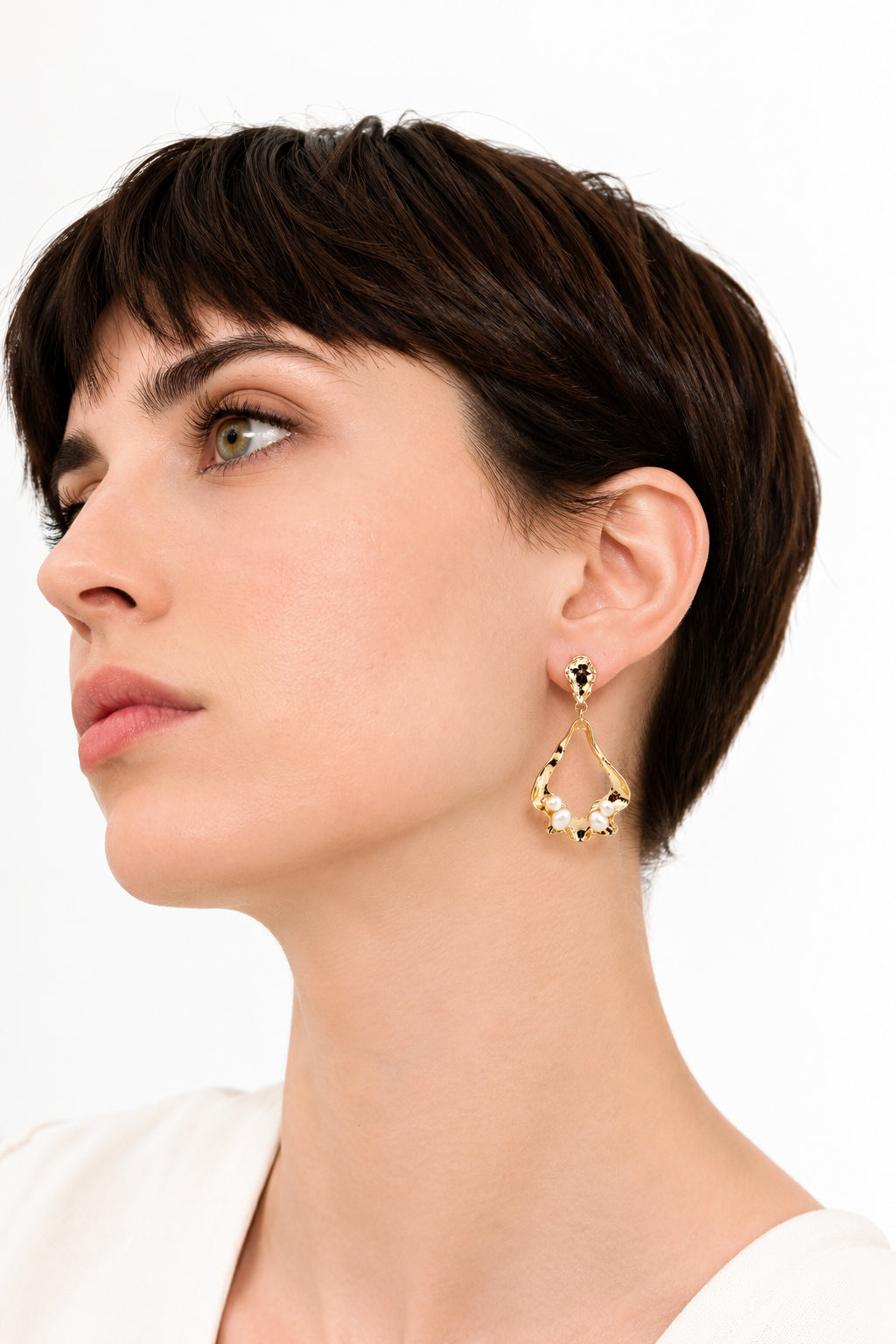 Pearl Earring