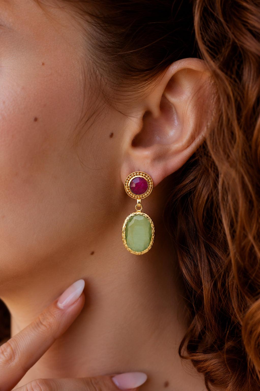 Root Ruby & Cat Eyes Earring