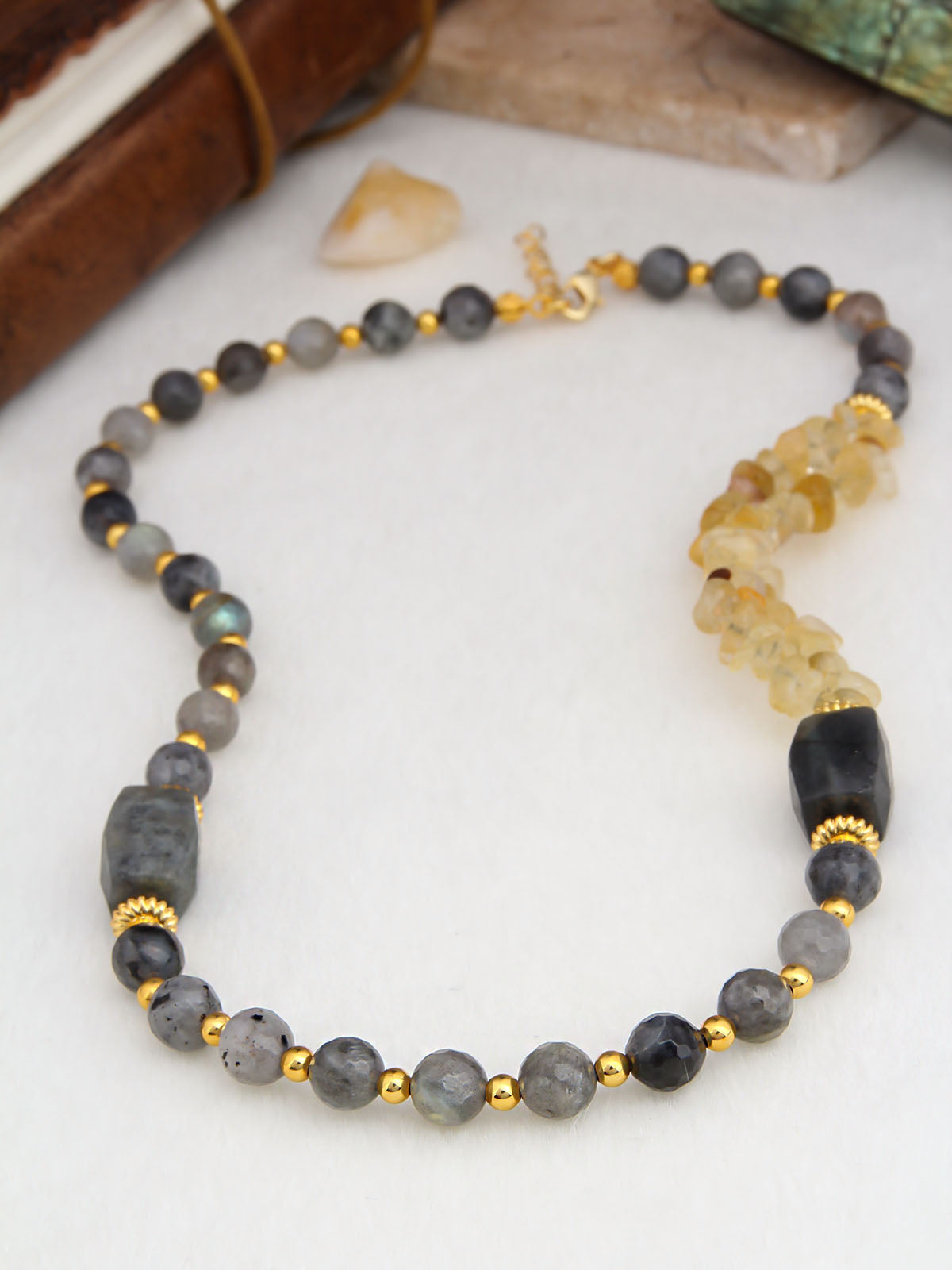 Labradorite & Citrine Collier
