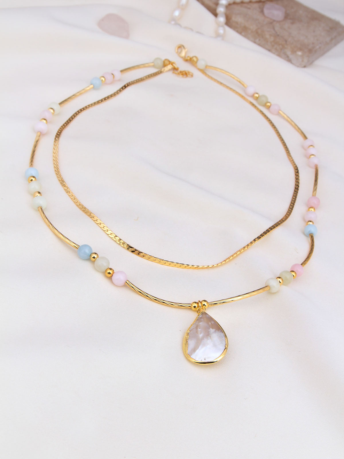 Moonstone & Pearl Collier