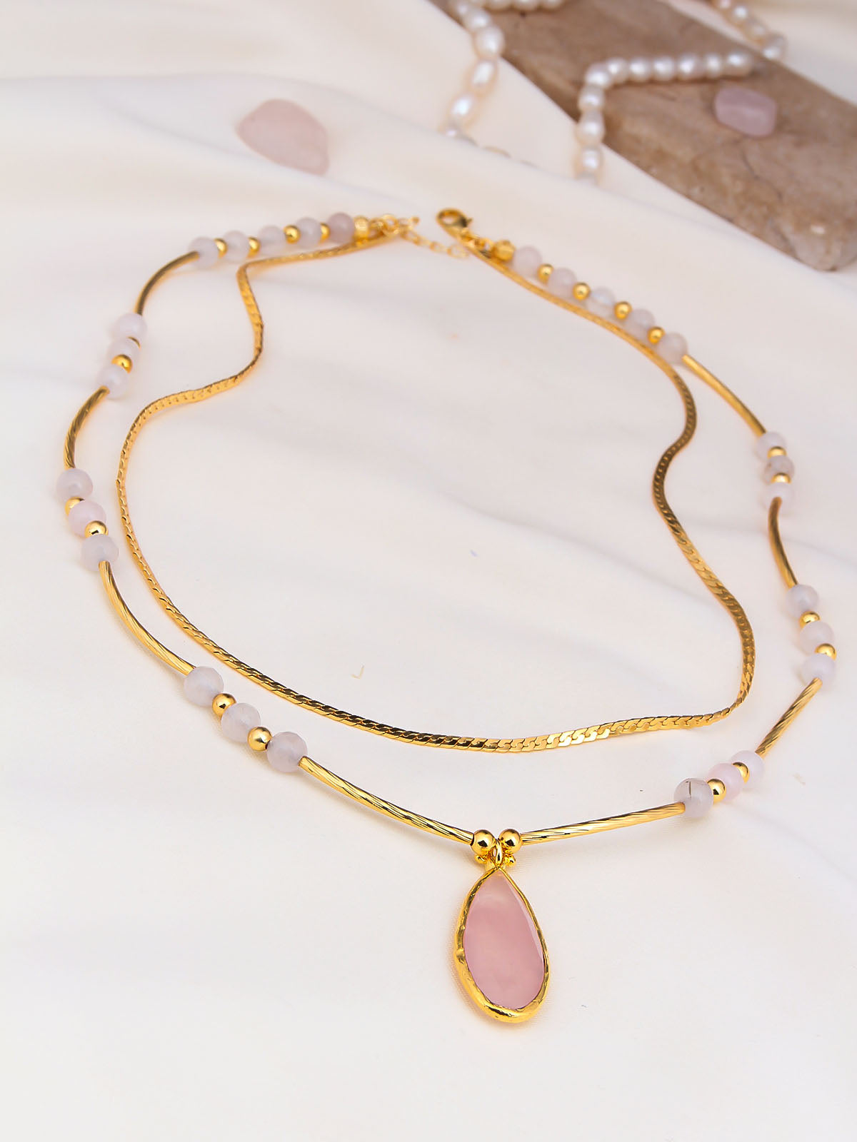 Pink Quartz Collier