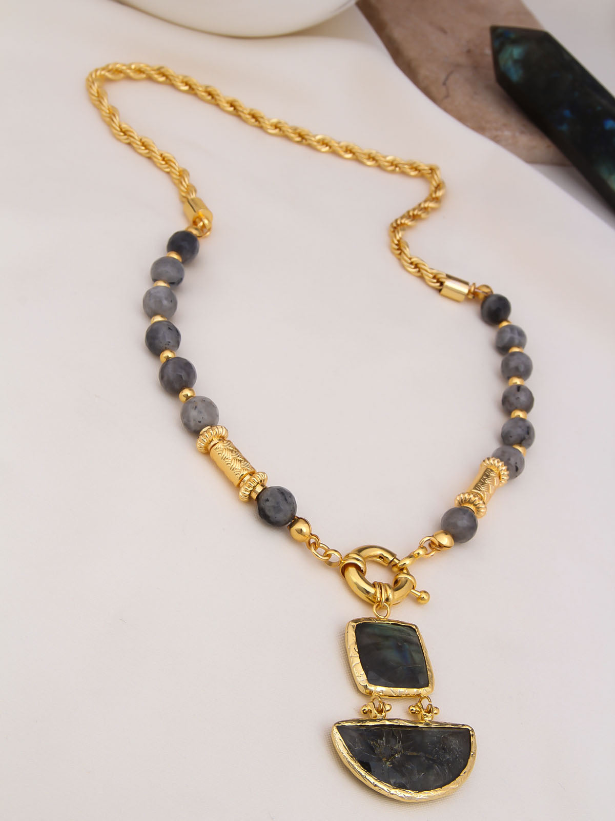labrodorite Necklace