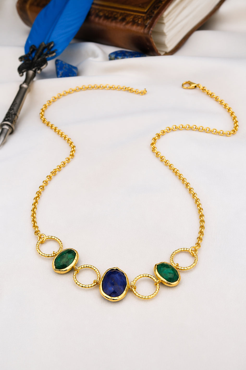 Saphire & Root Emerald Necklace