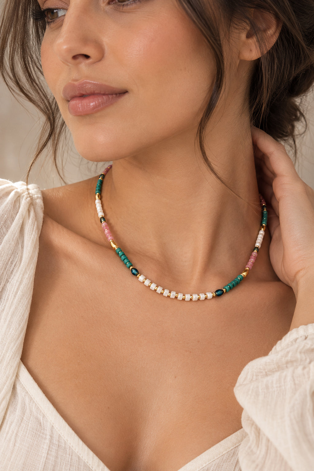 Nacre & Agathe Necklace