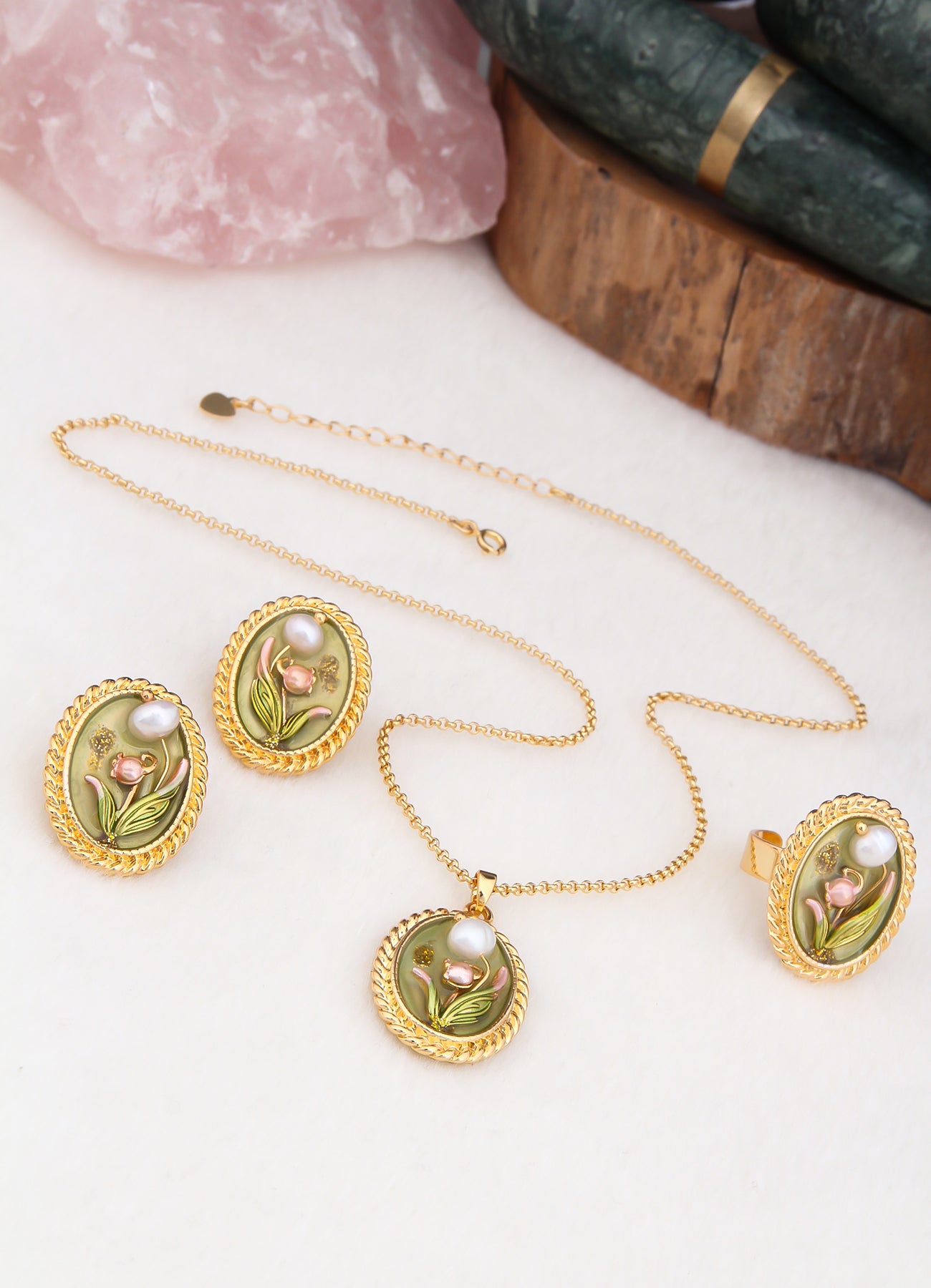 Pearl Set