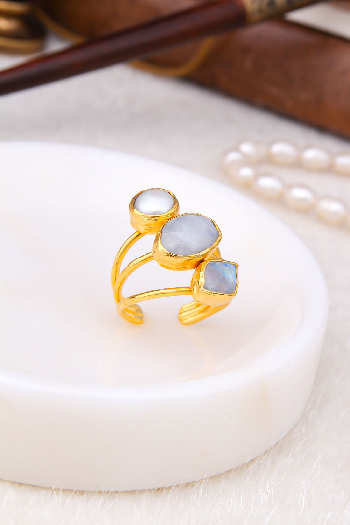 Pearl & Moon Stone Bagues