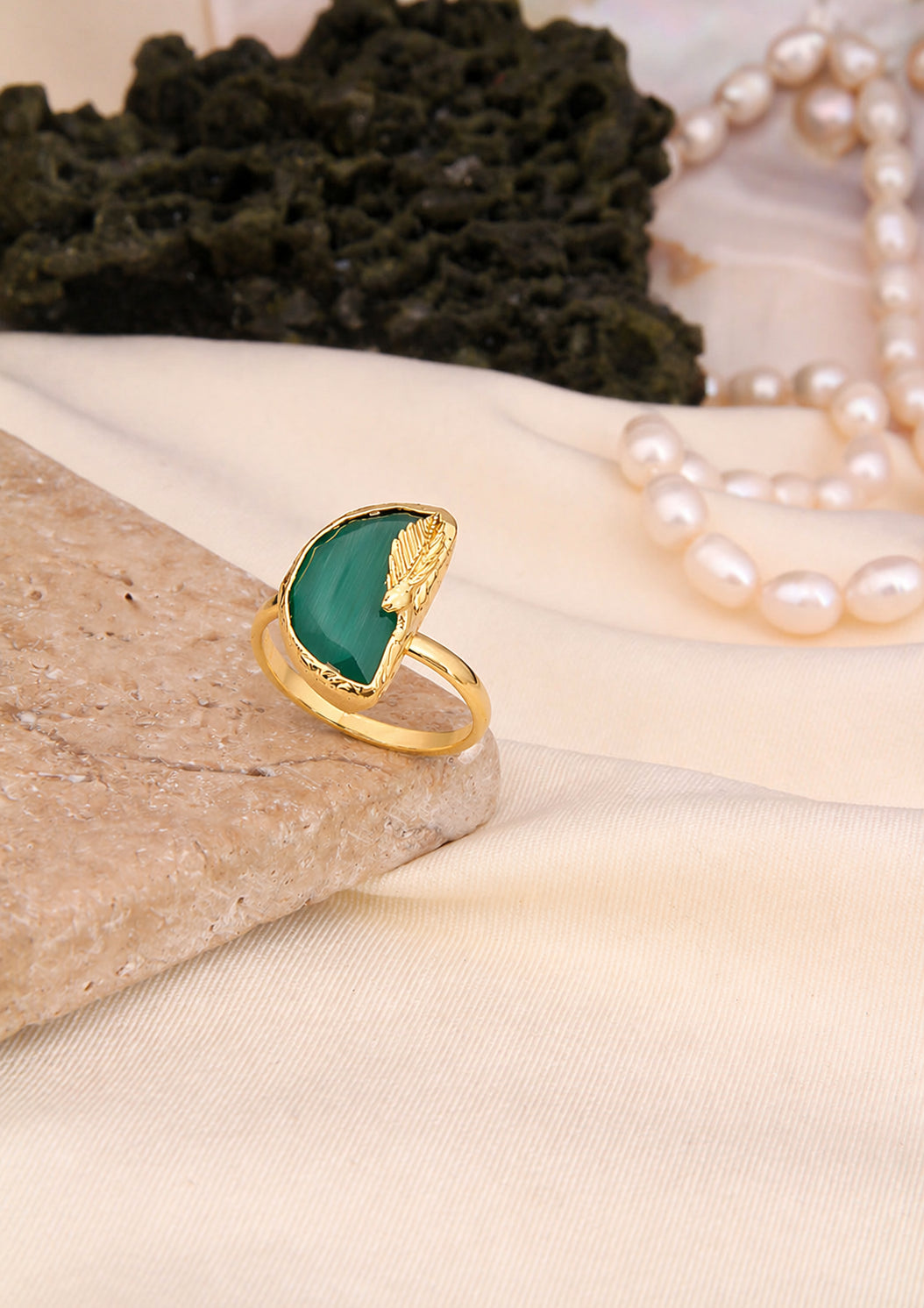 Cat Eyes Ring