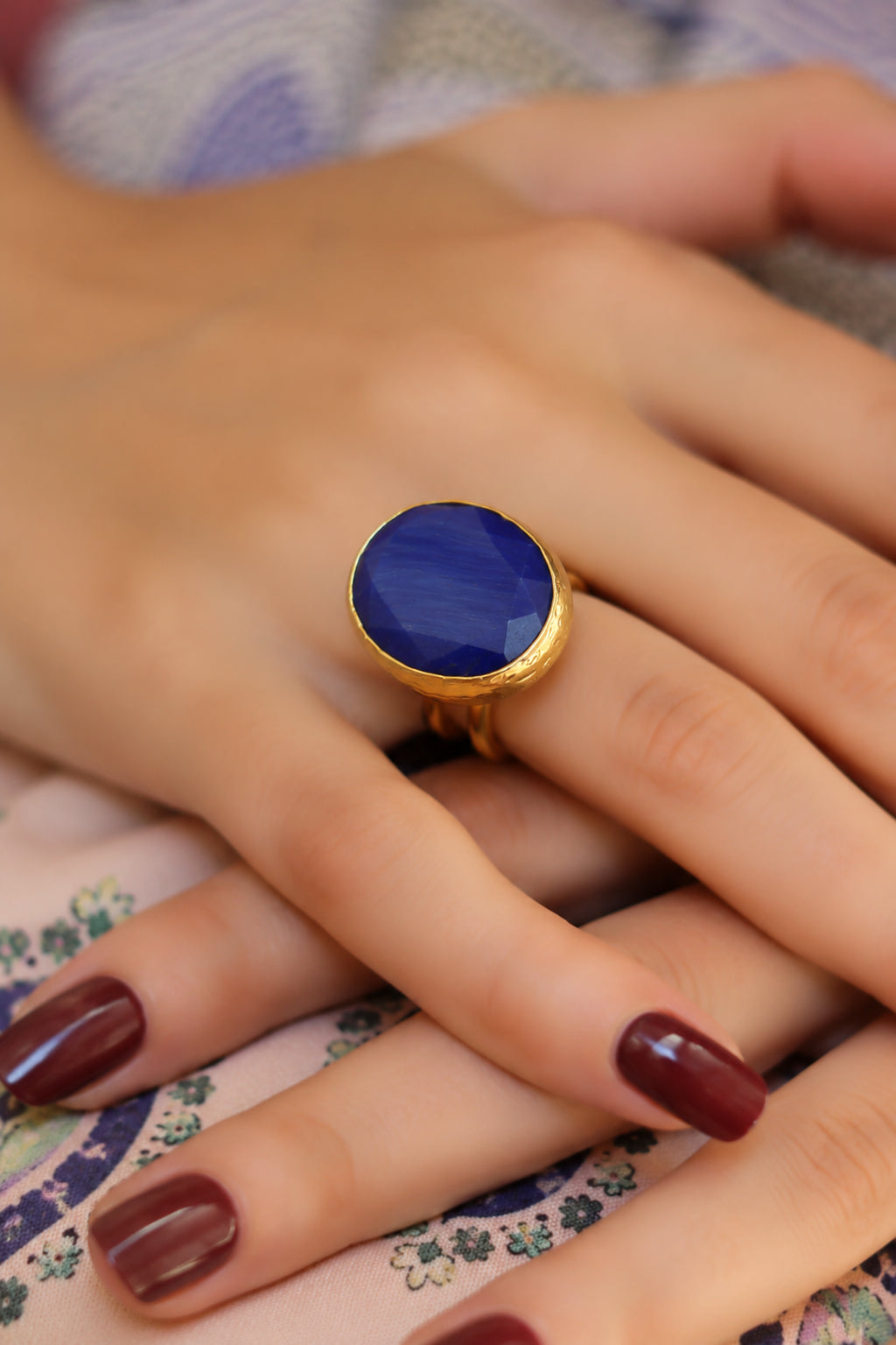 Cat eyes Ring