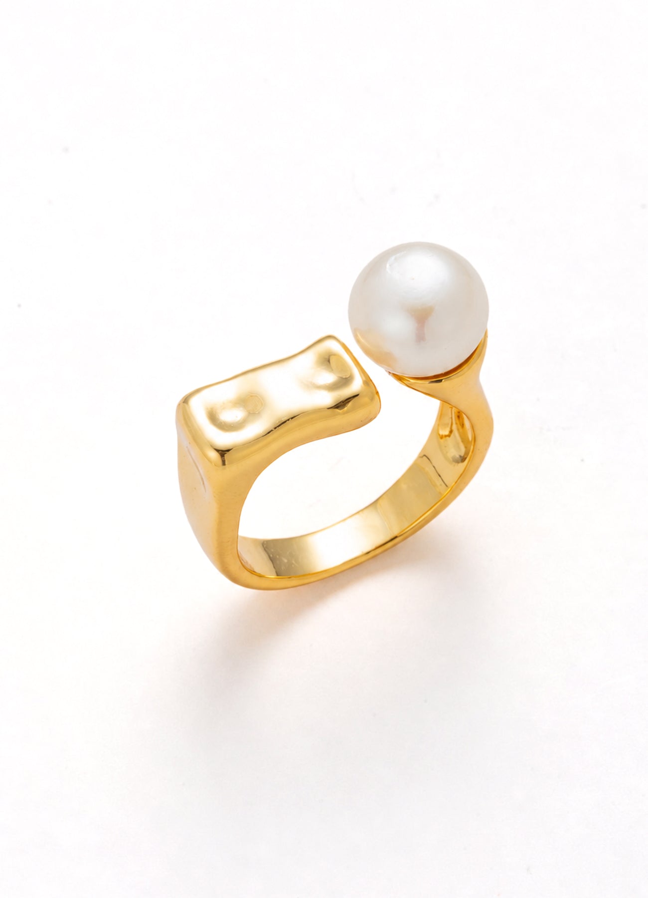 Pearl Ring
