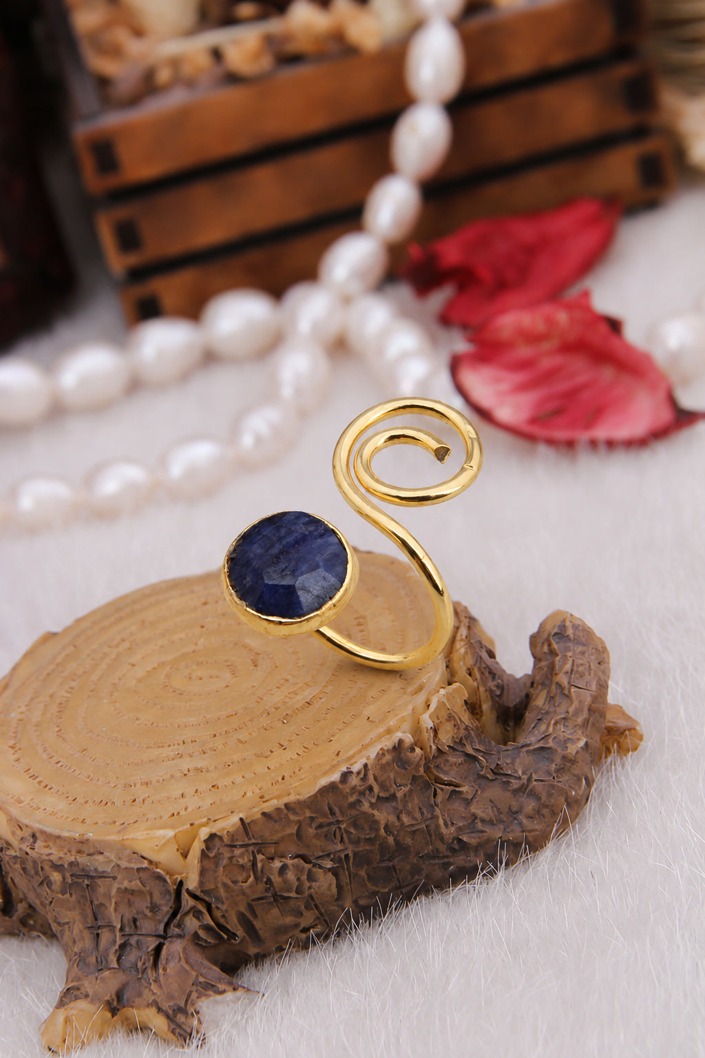 Saphire Ring