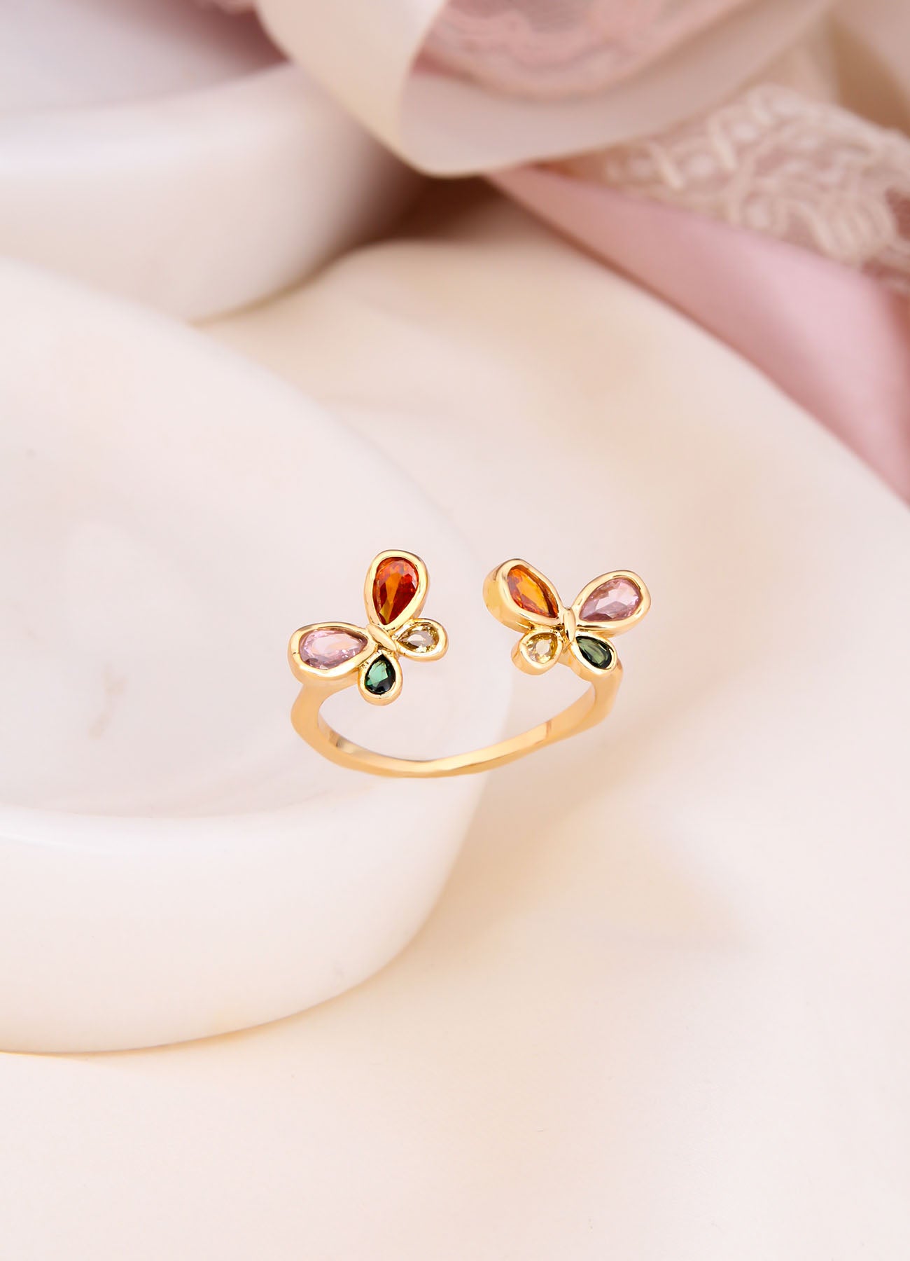 Zircon Ring