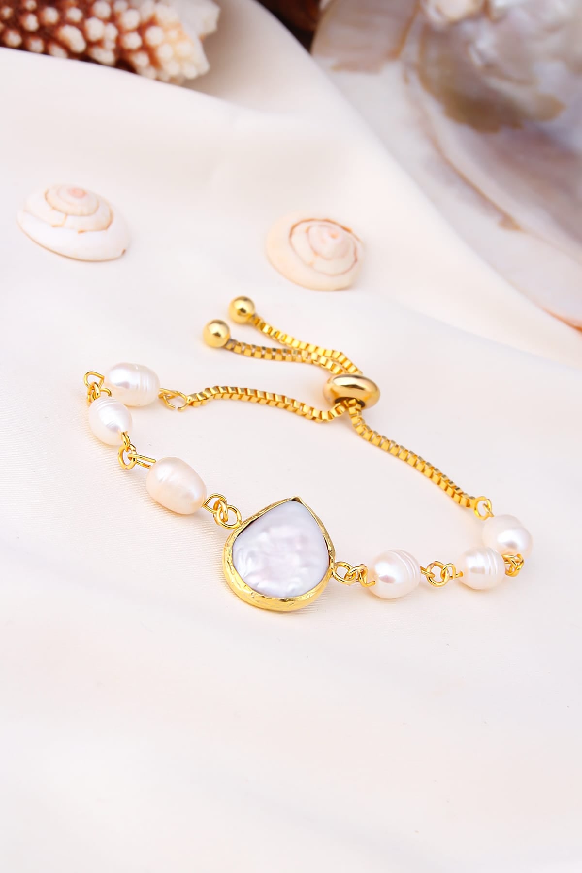 Pearl Bracelet