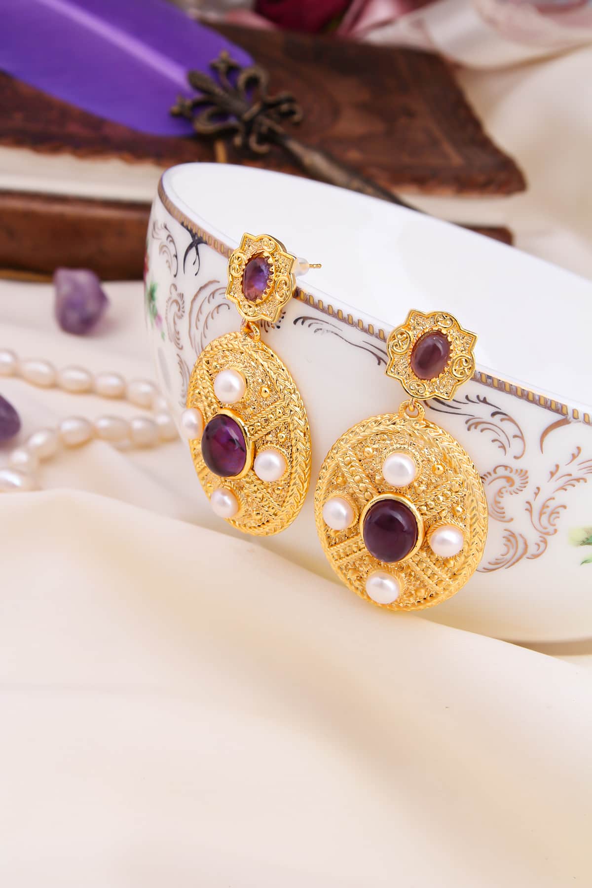 Amethyst & Pearl Earring