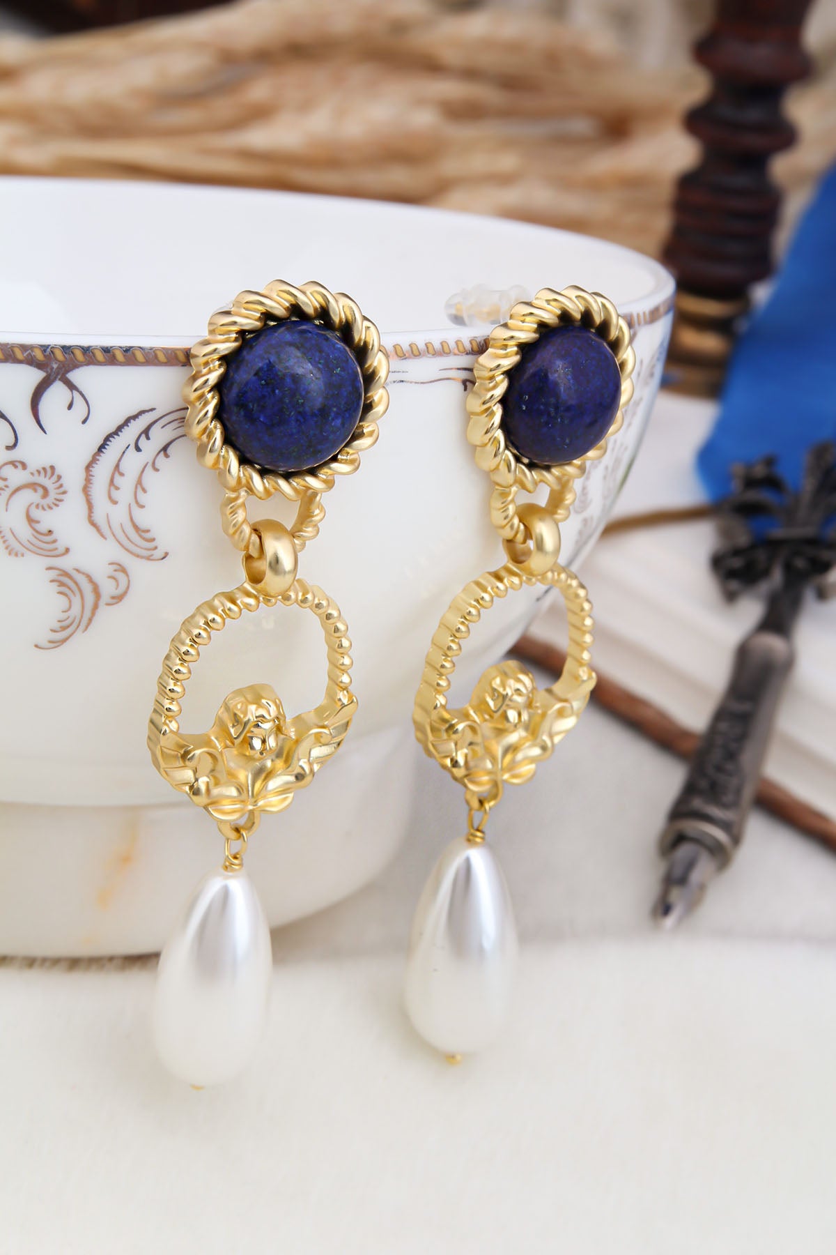 Lapis Lazuli & Majorca Pearl Boucles d'oreilles