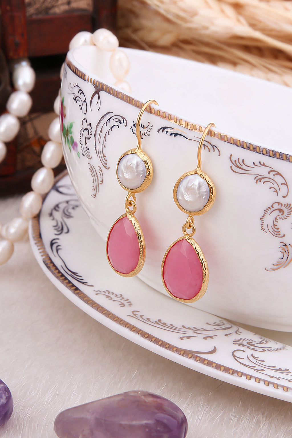 Pearl & Cat Eyes Earring