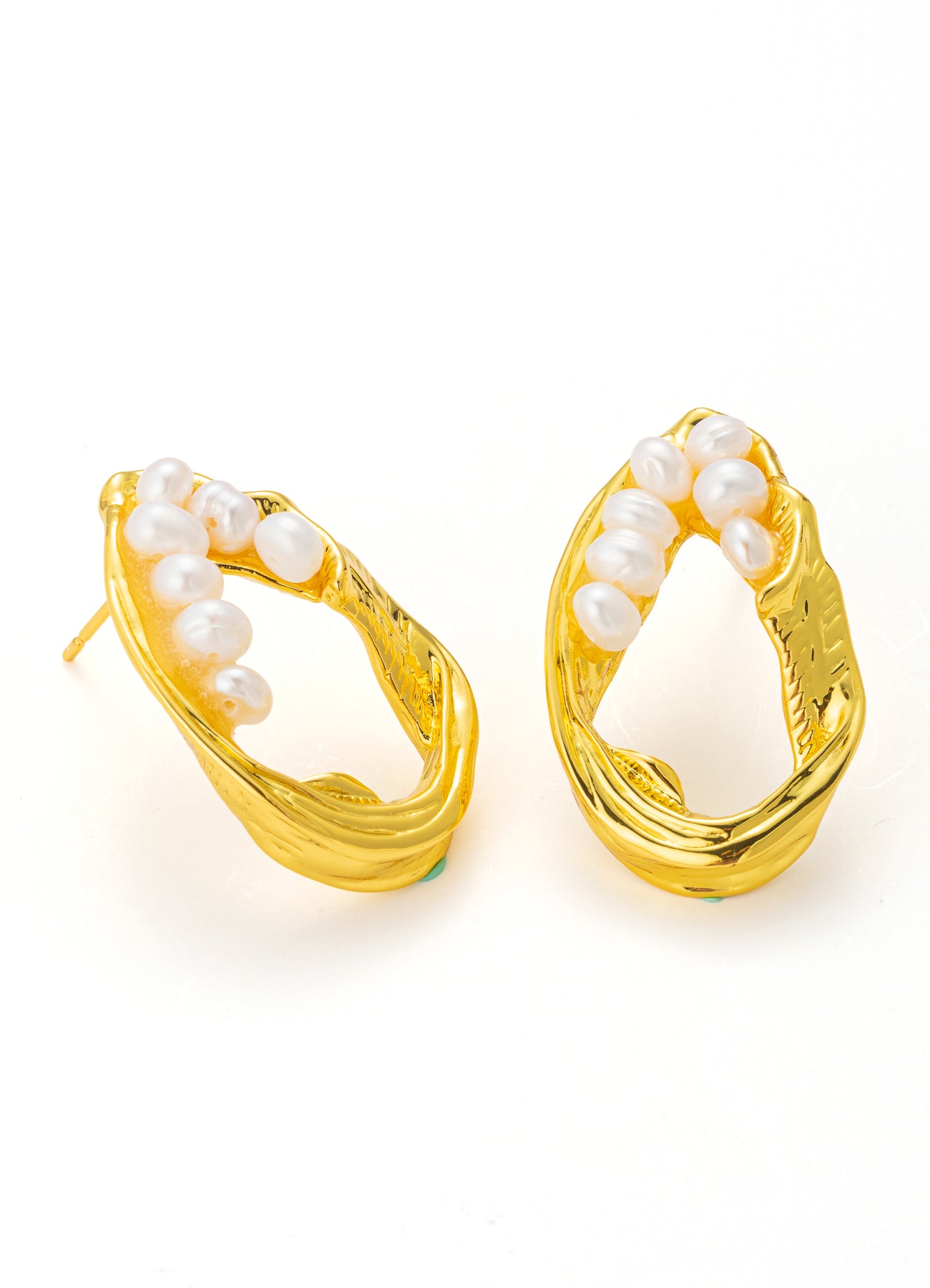 Pearl Earring