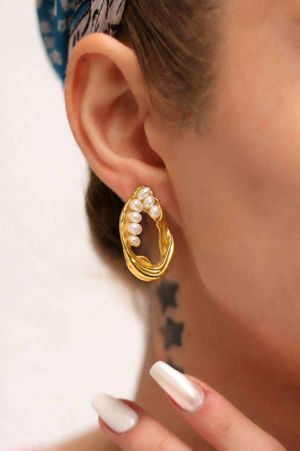 Pearl Earring