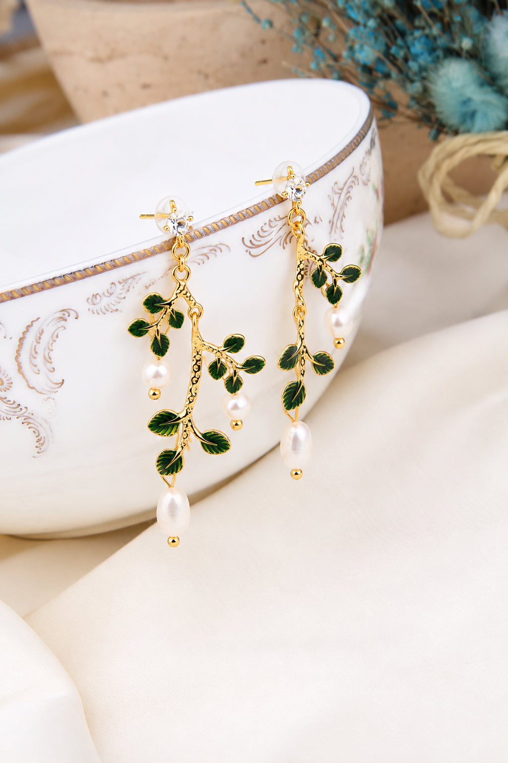 Pearl & Zircon Earring