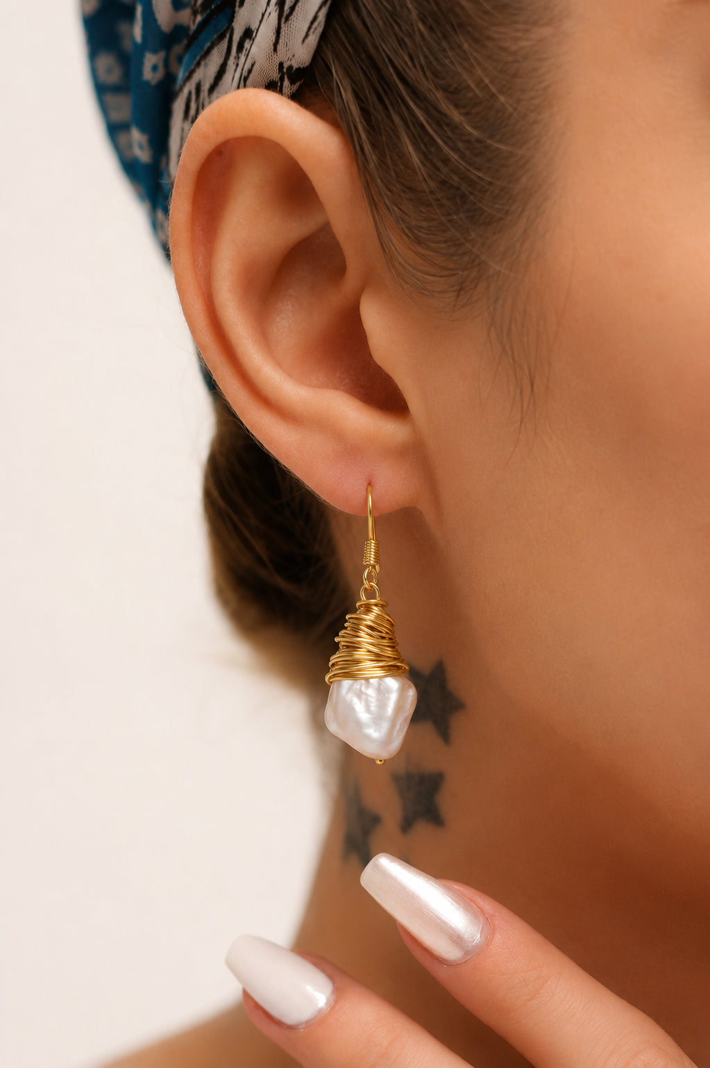 Pearl Earring