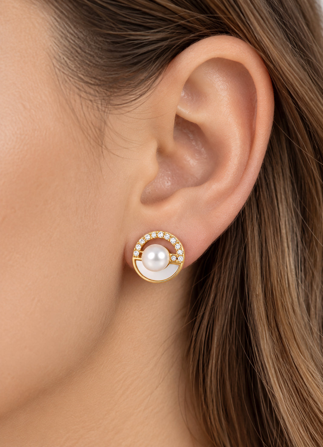 Pearl & Zircon Earring