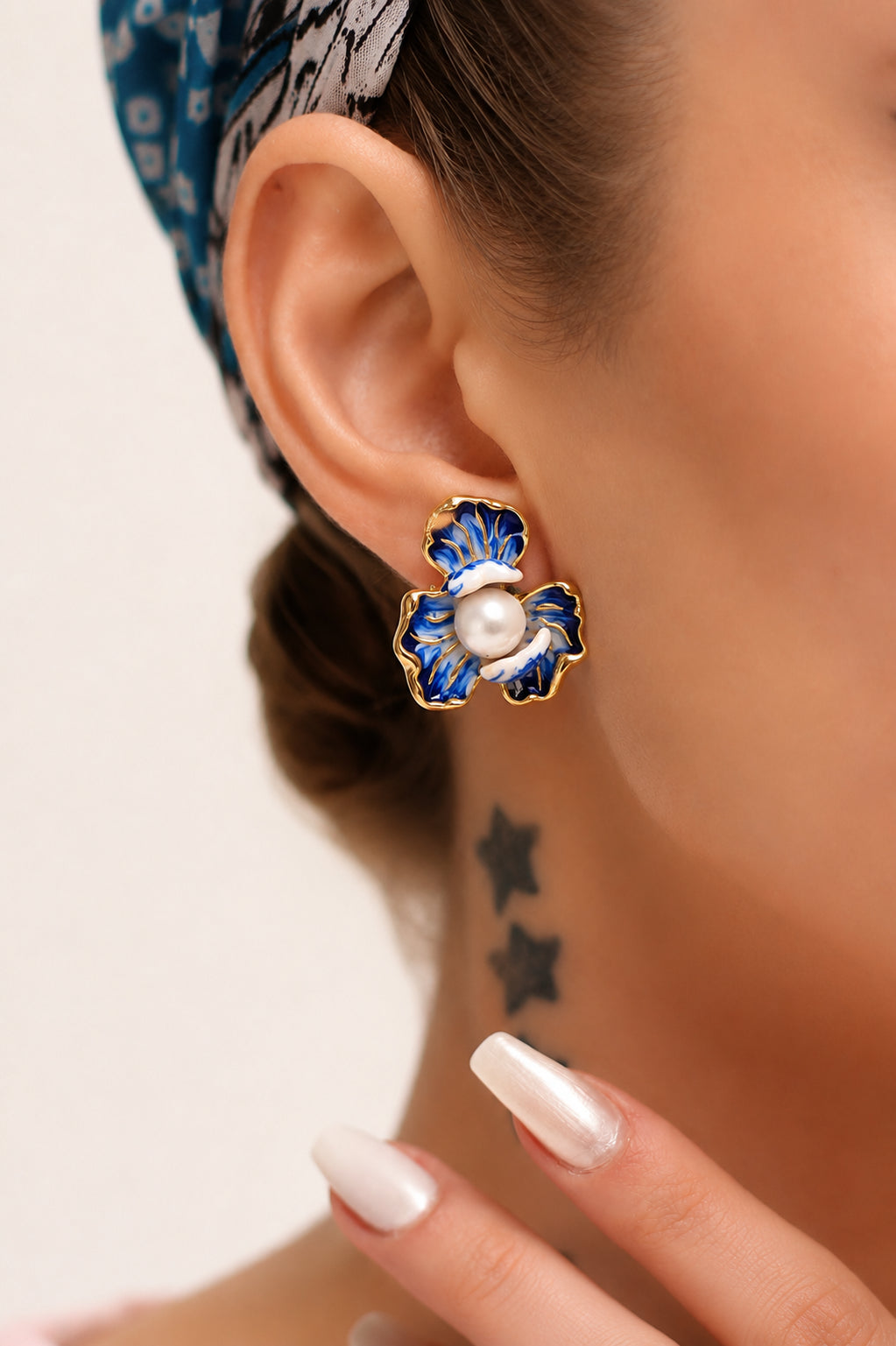 Pearl Earring