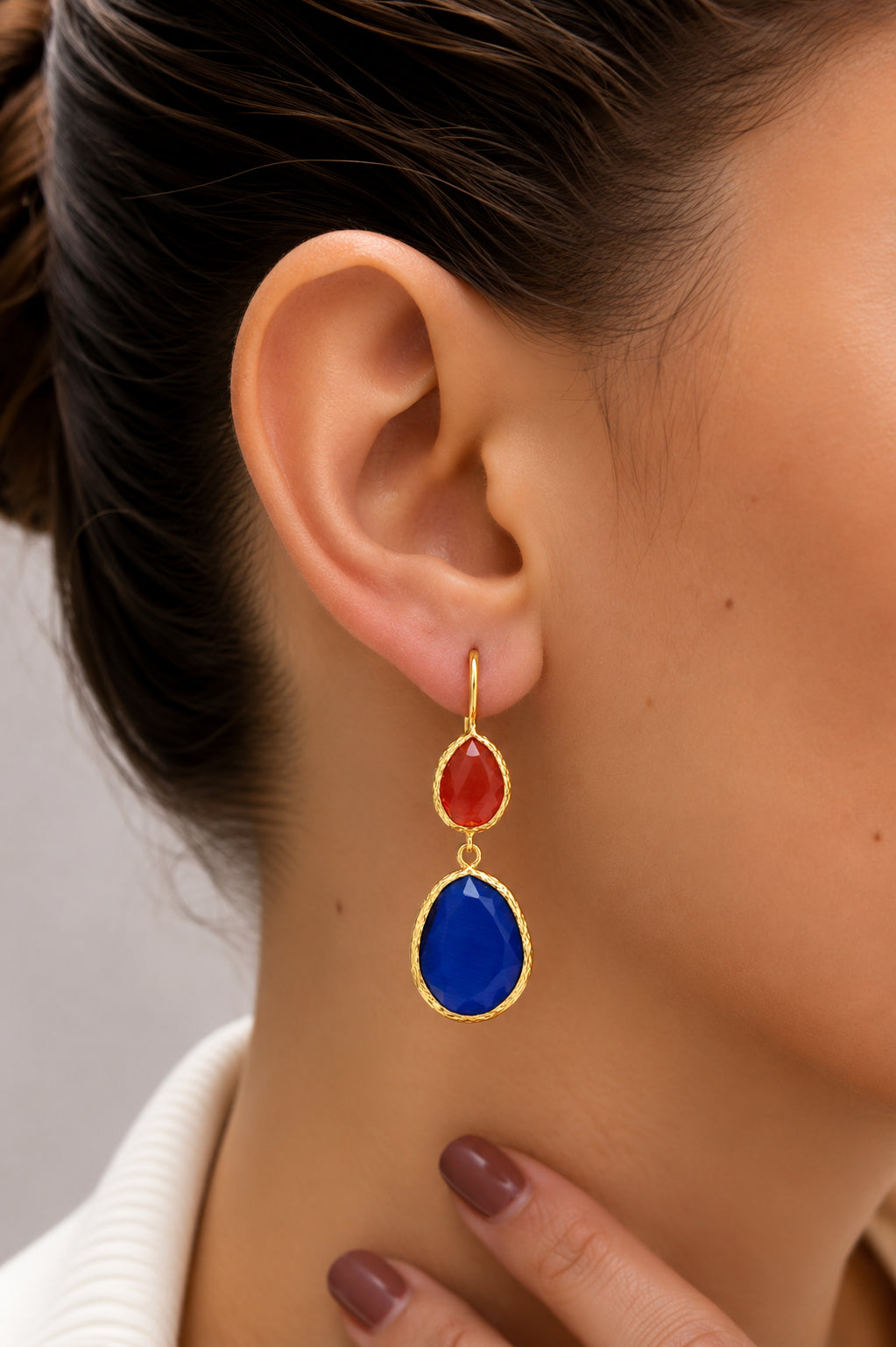 Cat Eyes Earring