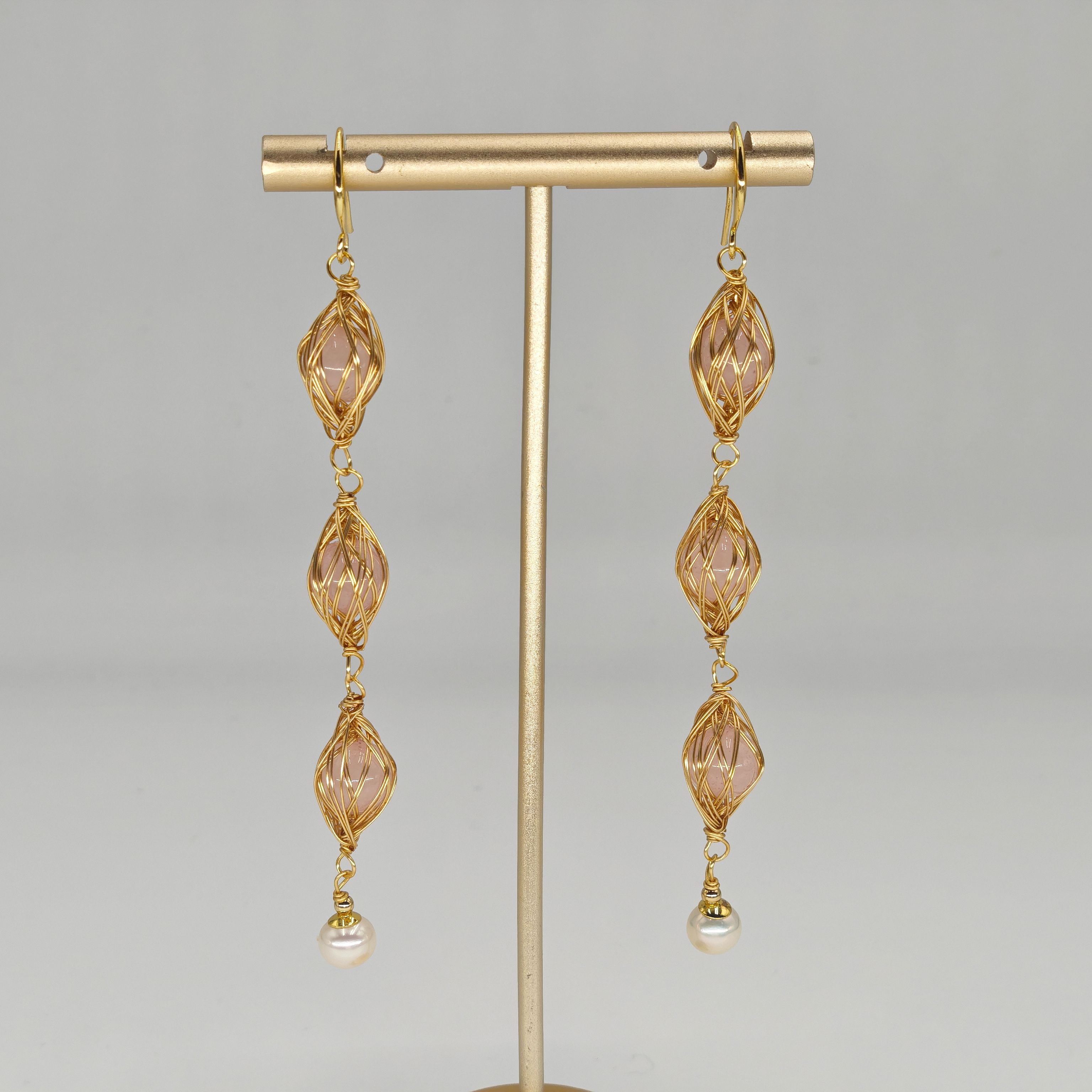 Pink Quartz & Pearl Earring