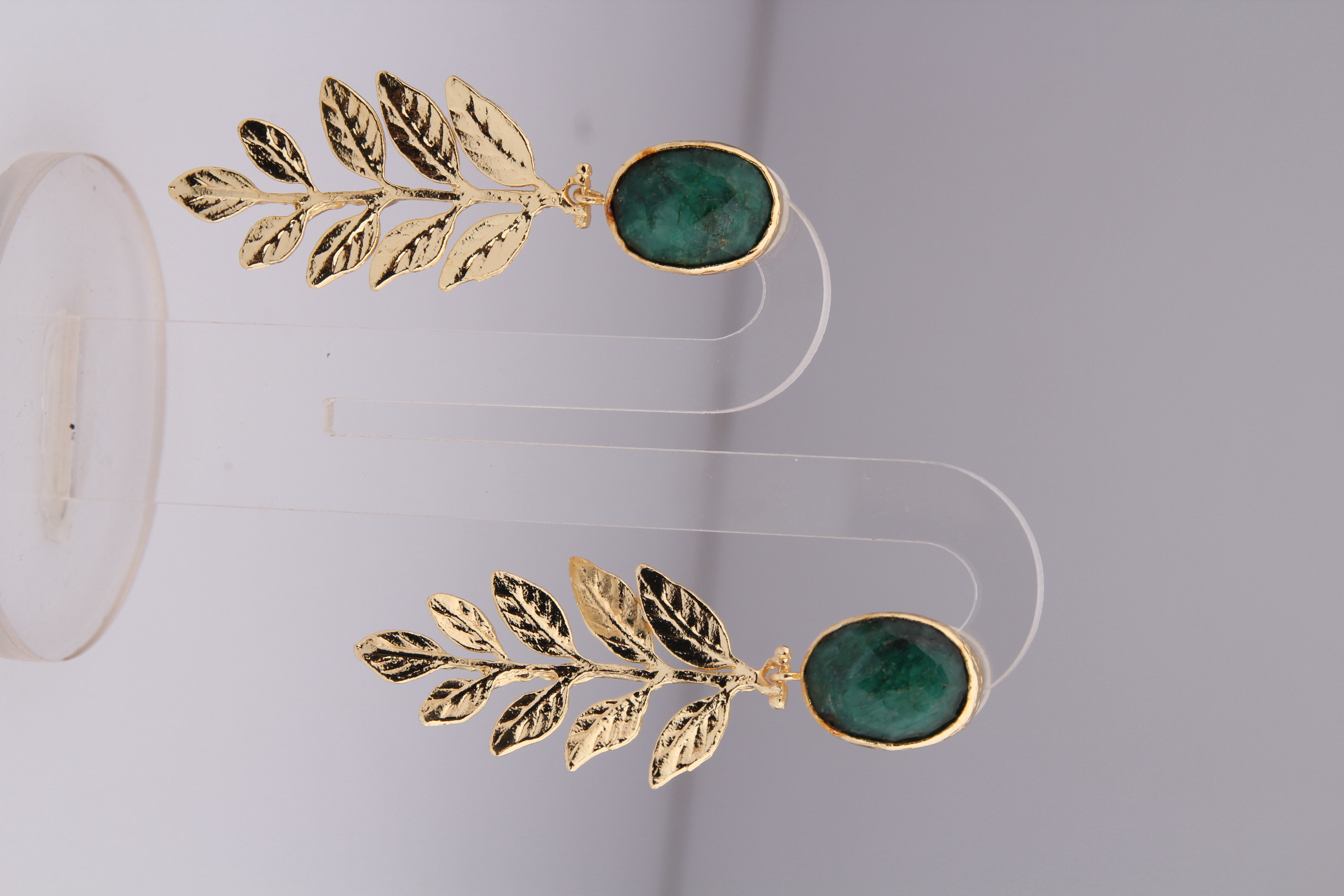 Root Emerald Earring