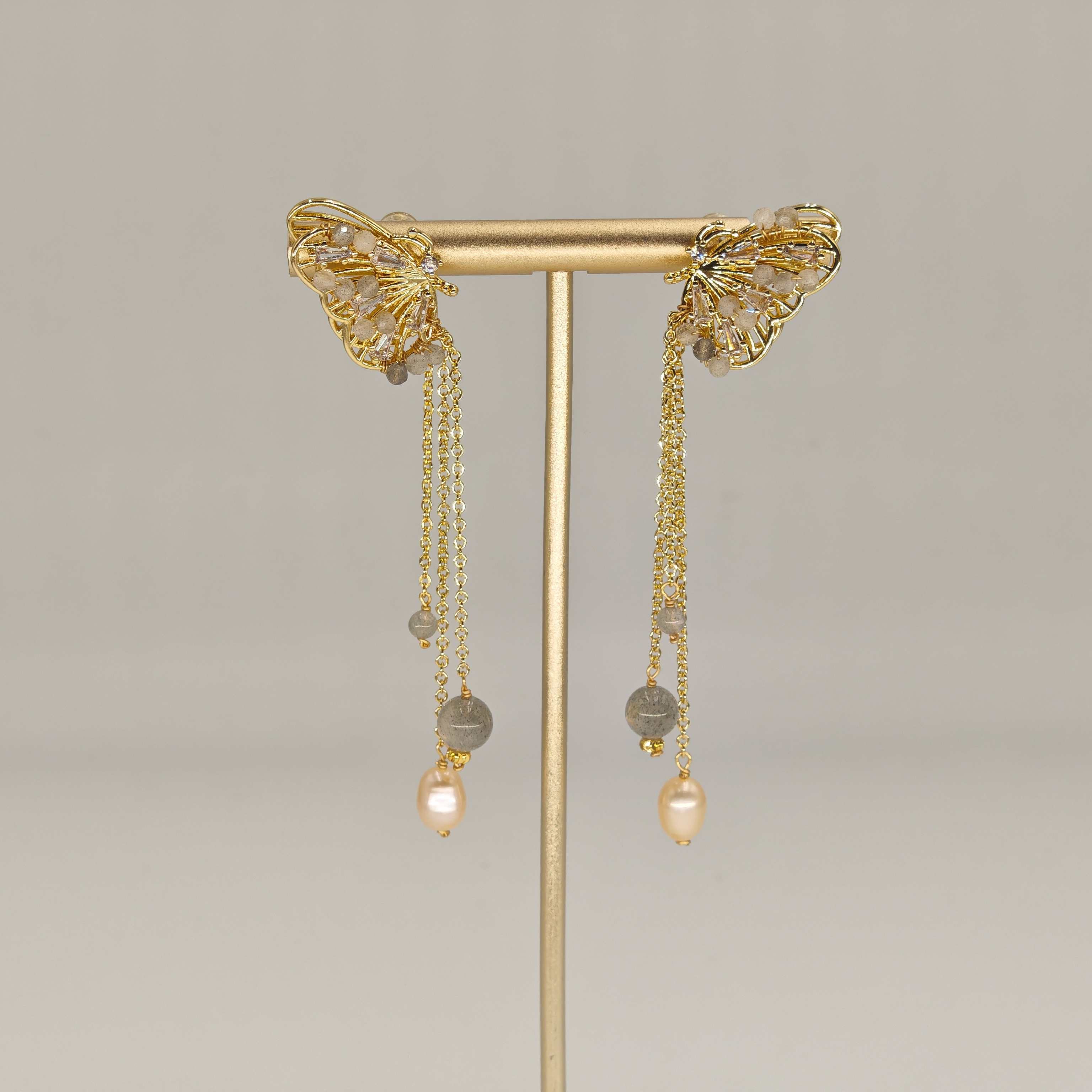 Labradorite & Pearl & Zircon Earring