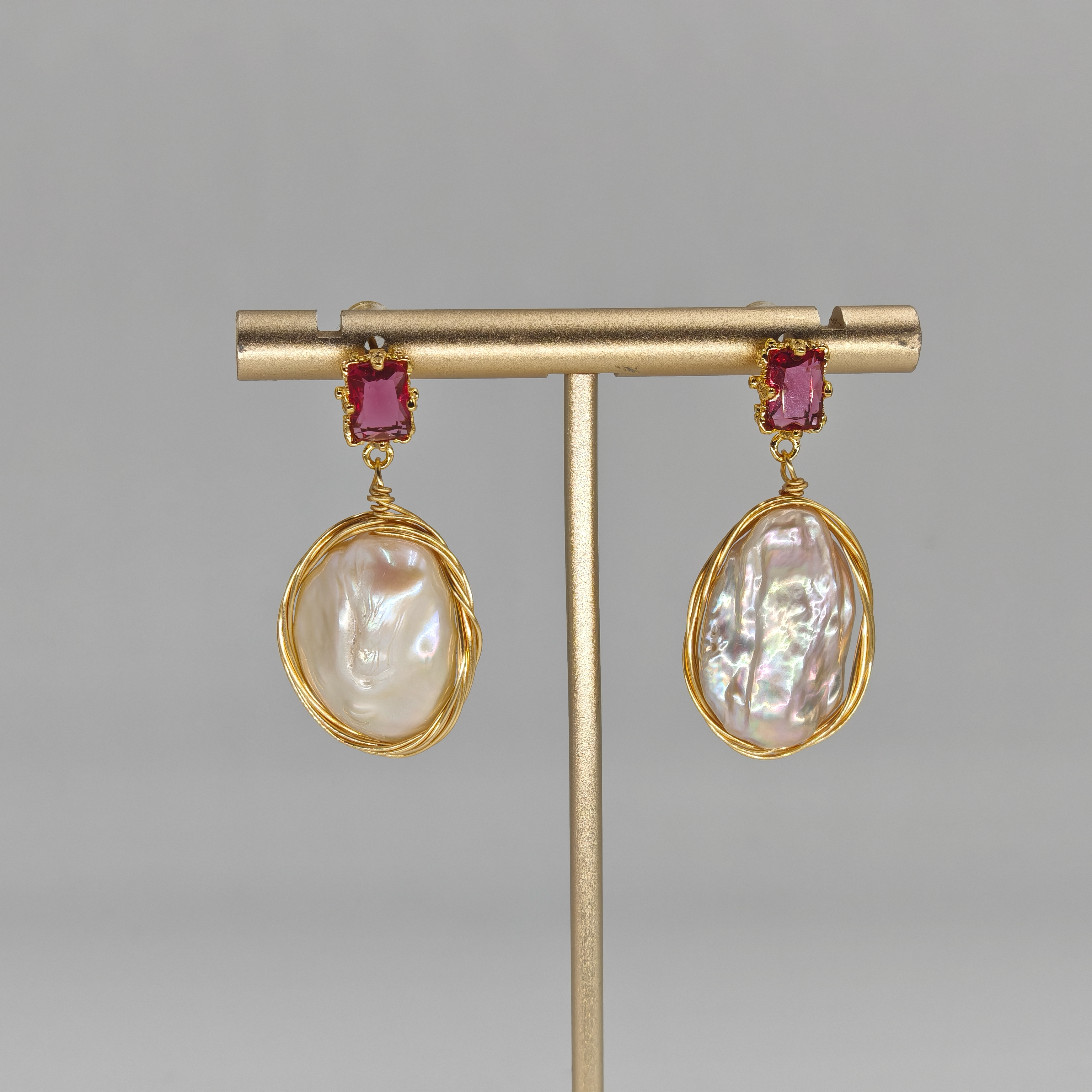 Pearl & Zircon Earring