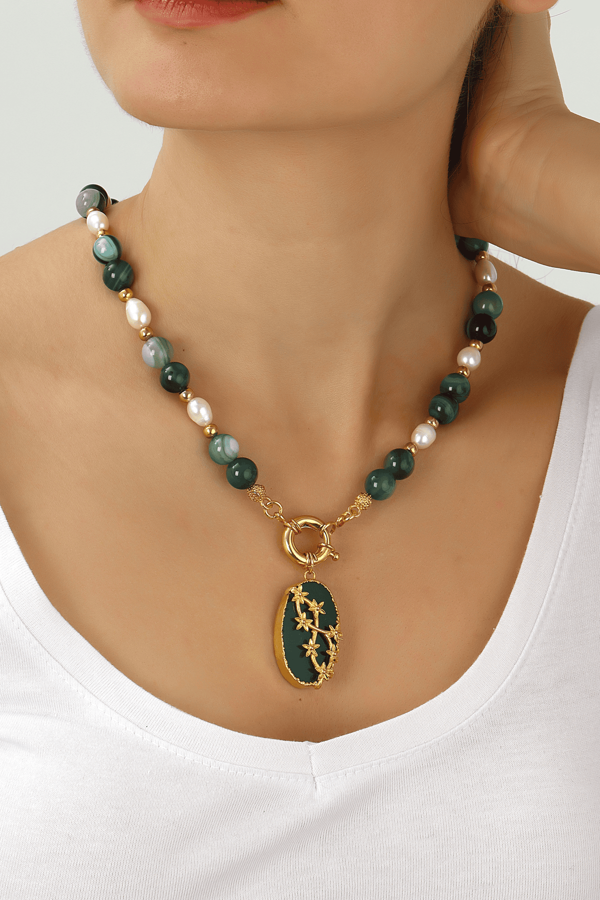 Green Agathe & Culture Pearl Collier