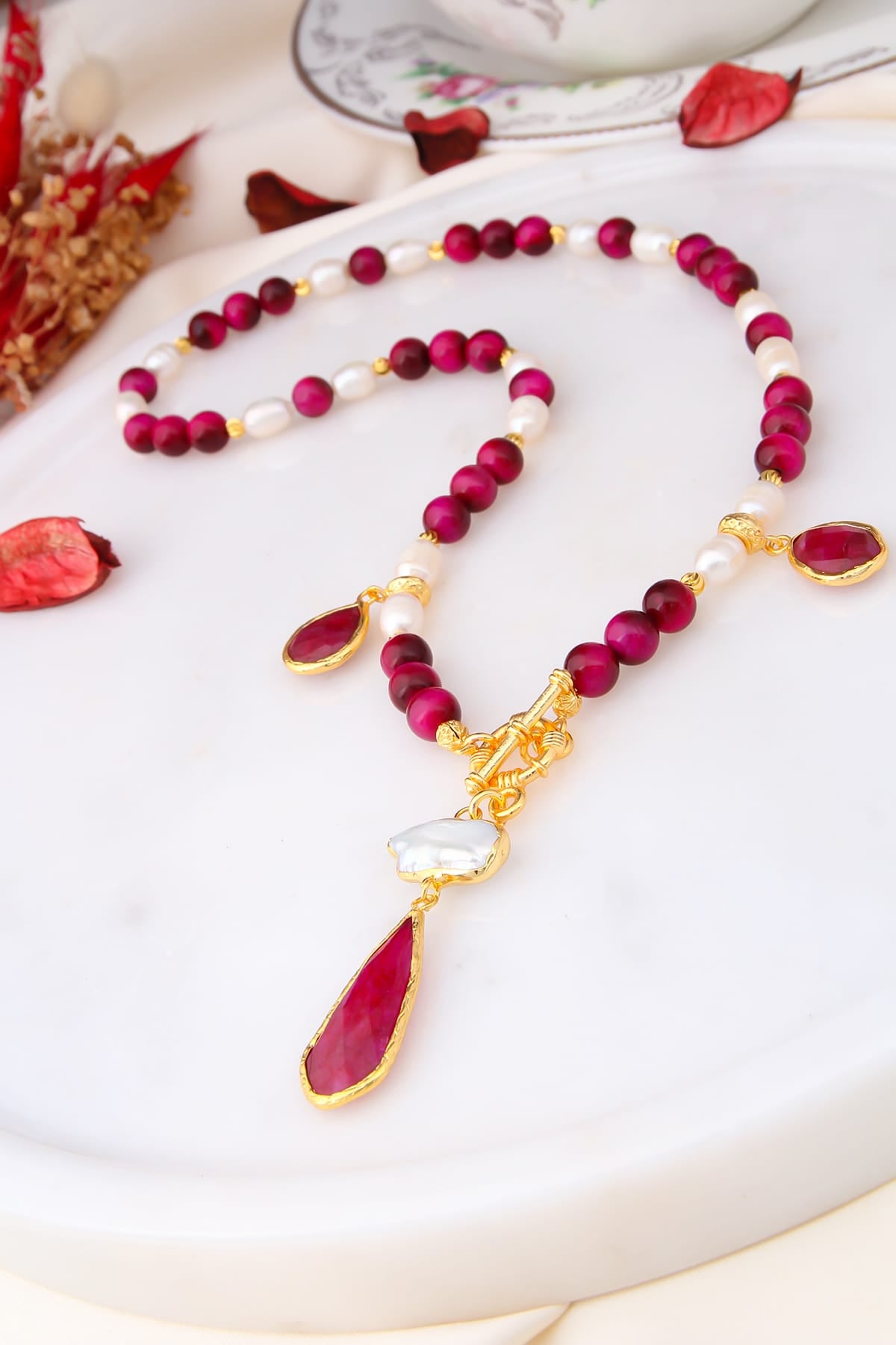 Pearl & Coral Collier