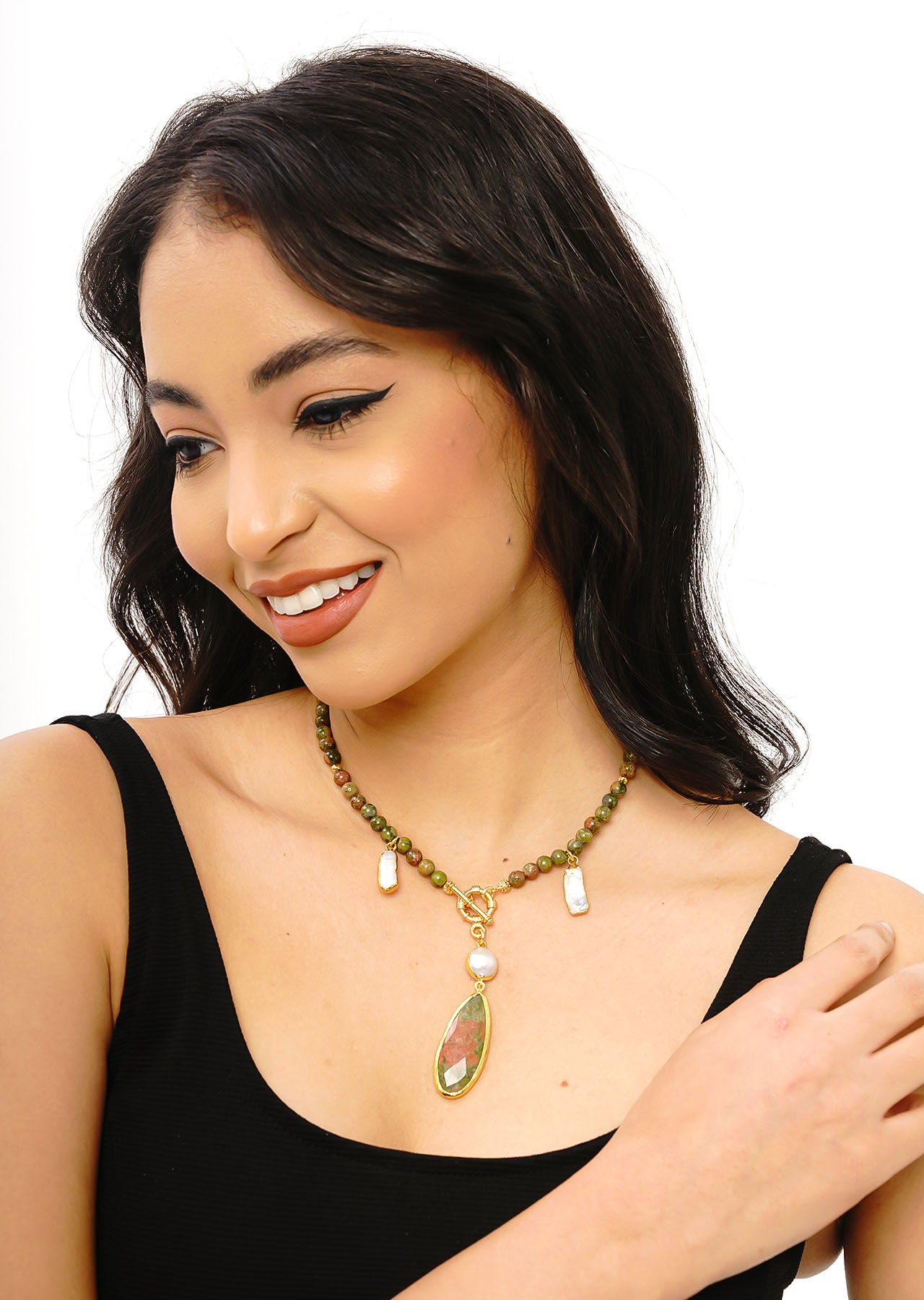 Unakite & Pearl Collier