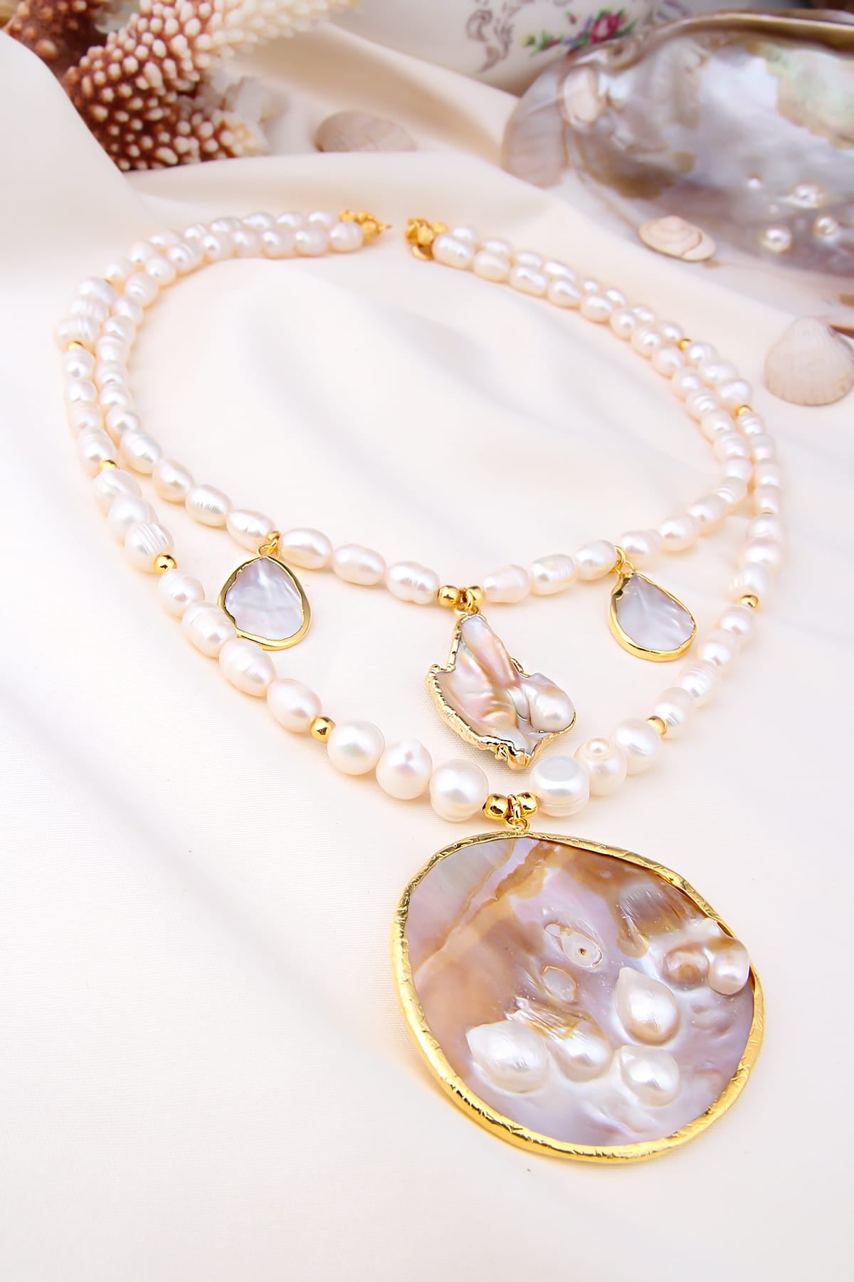 Pearl Collier