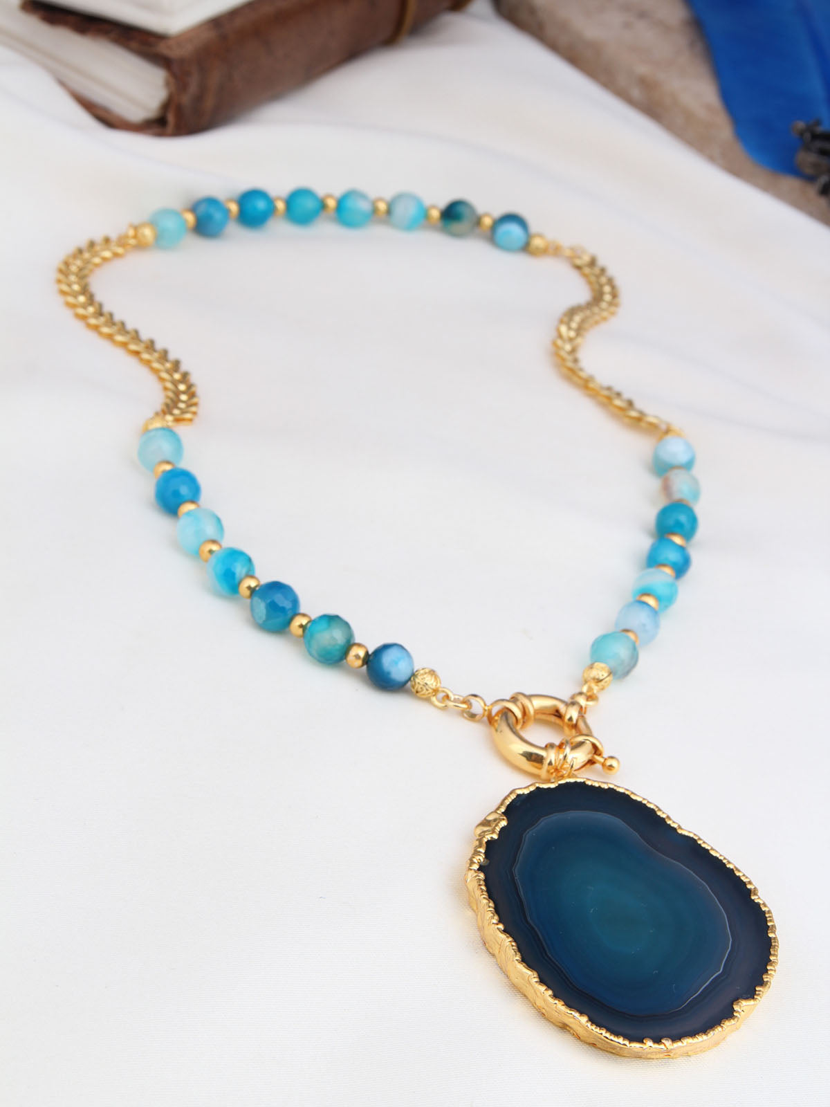 Agate Collier