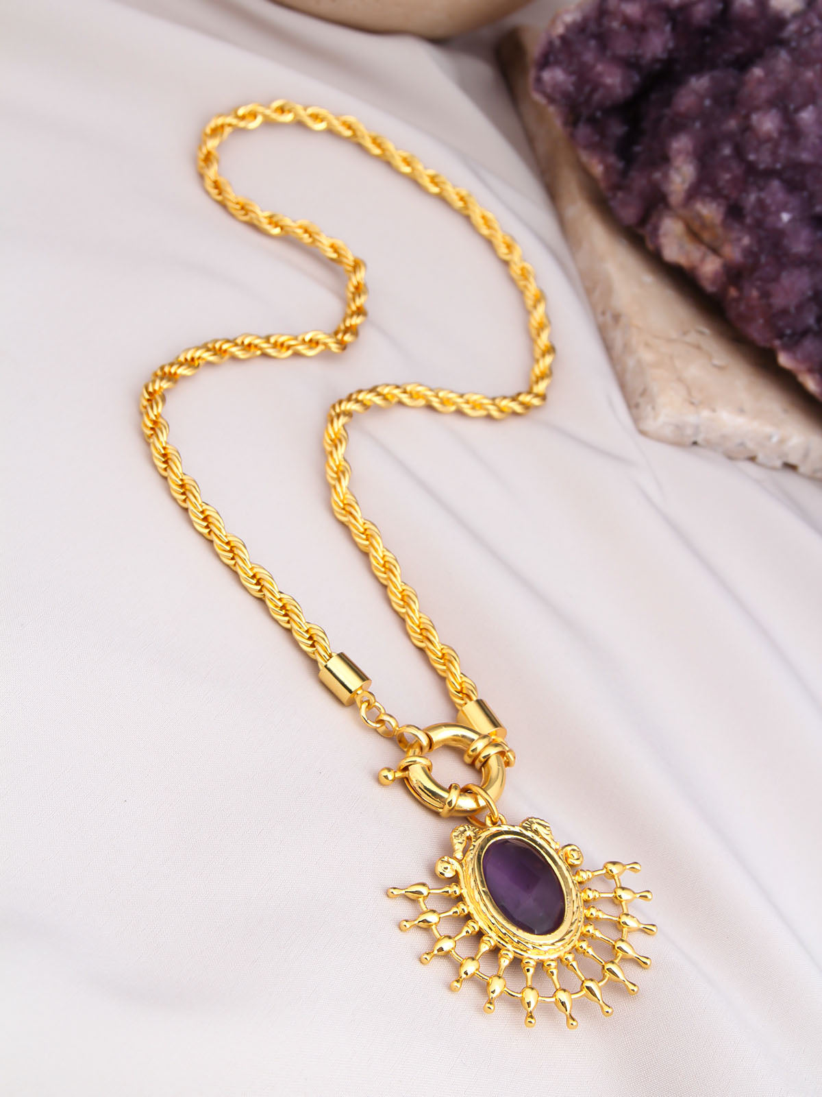 Amethyst Collier