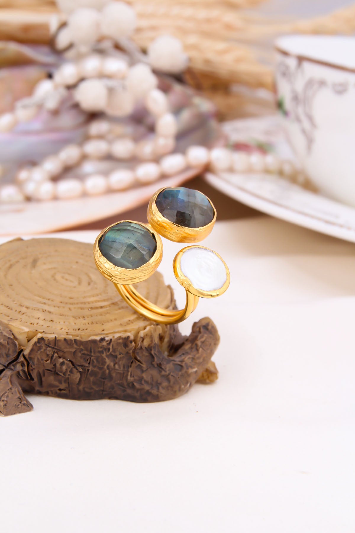 Labradorite & Pearl Bague