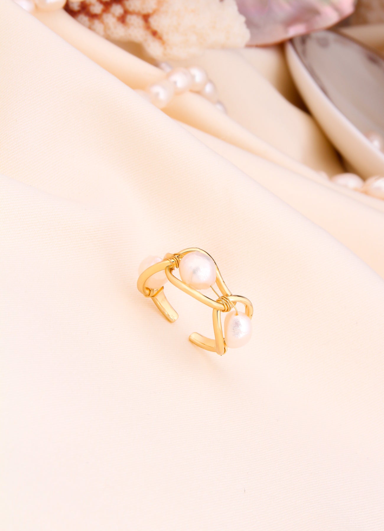 Pearl Ring
