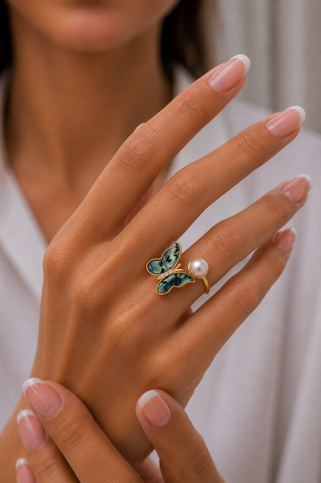 Pearl & Nacre Ring