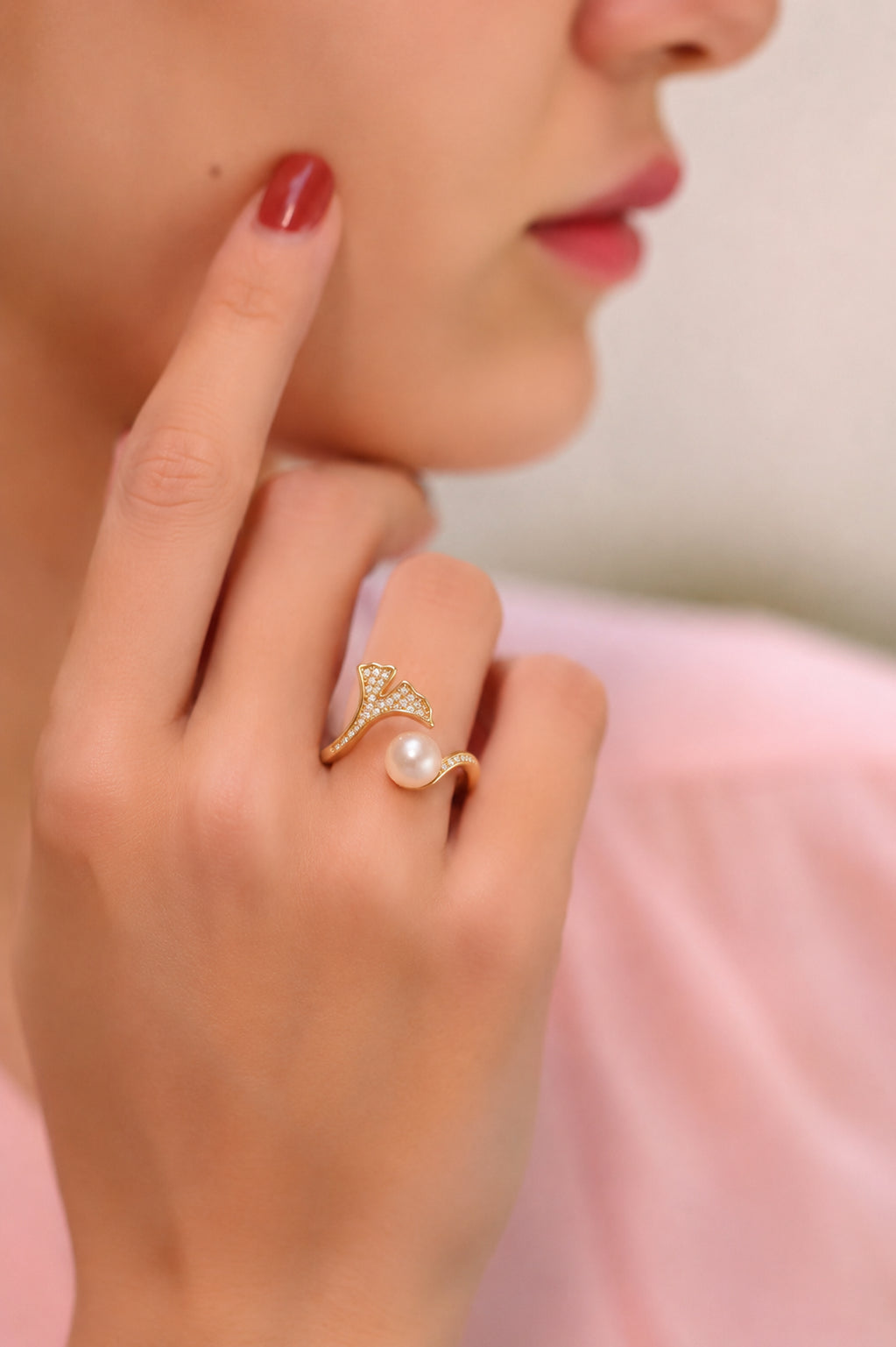 Pearl & Zircon Ring
