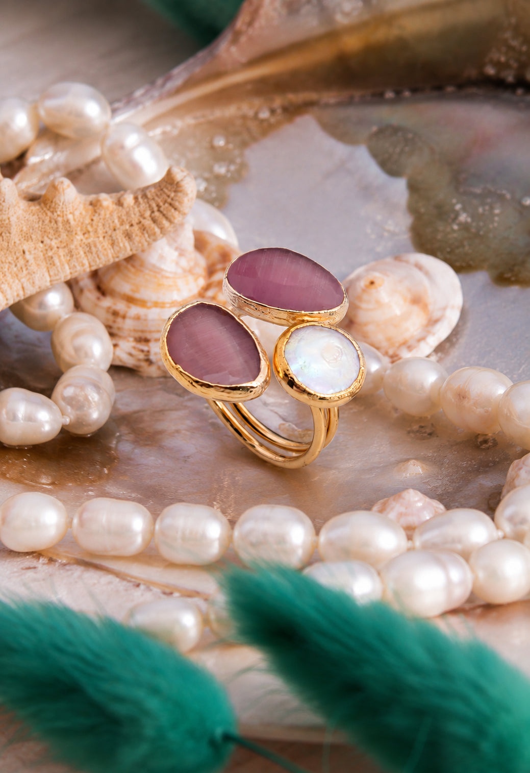 Pearl & Cat Eyes Ring