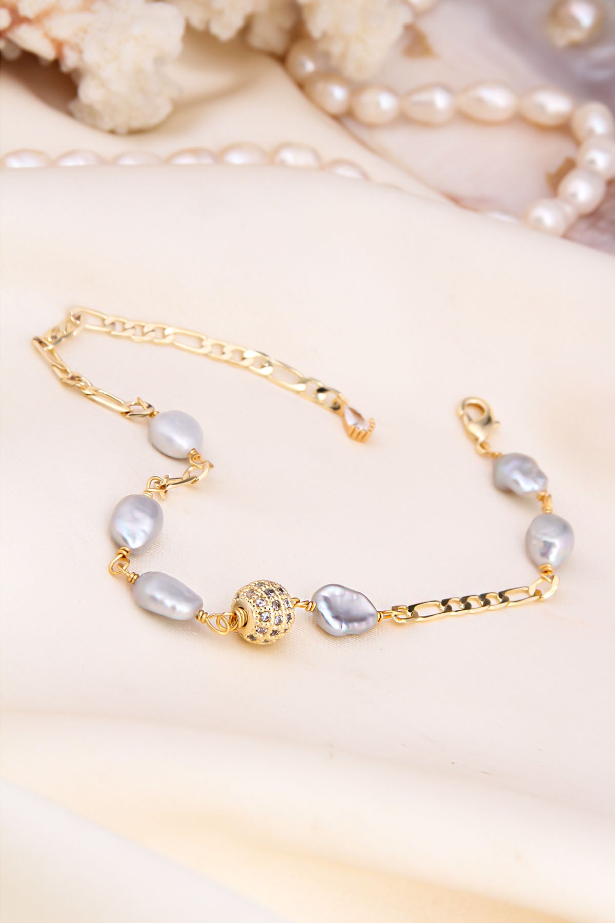 Pearl & Zircon Bracelet