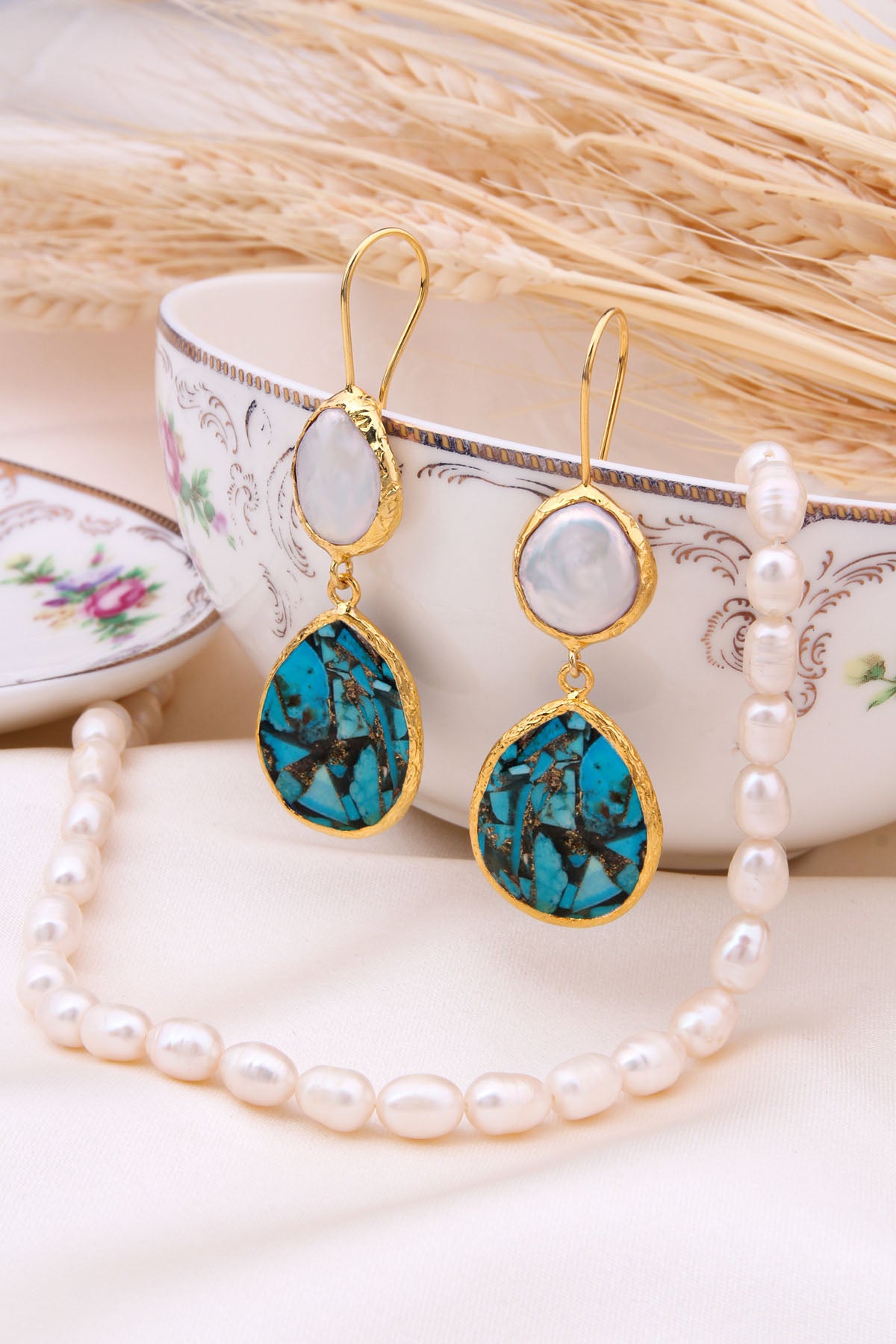 Pearl & Turquoise Earring
